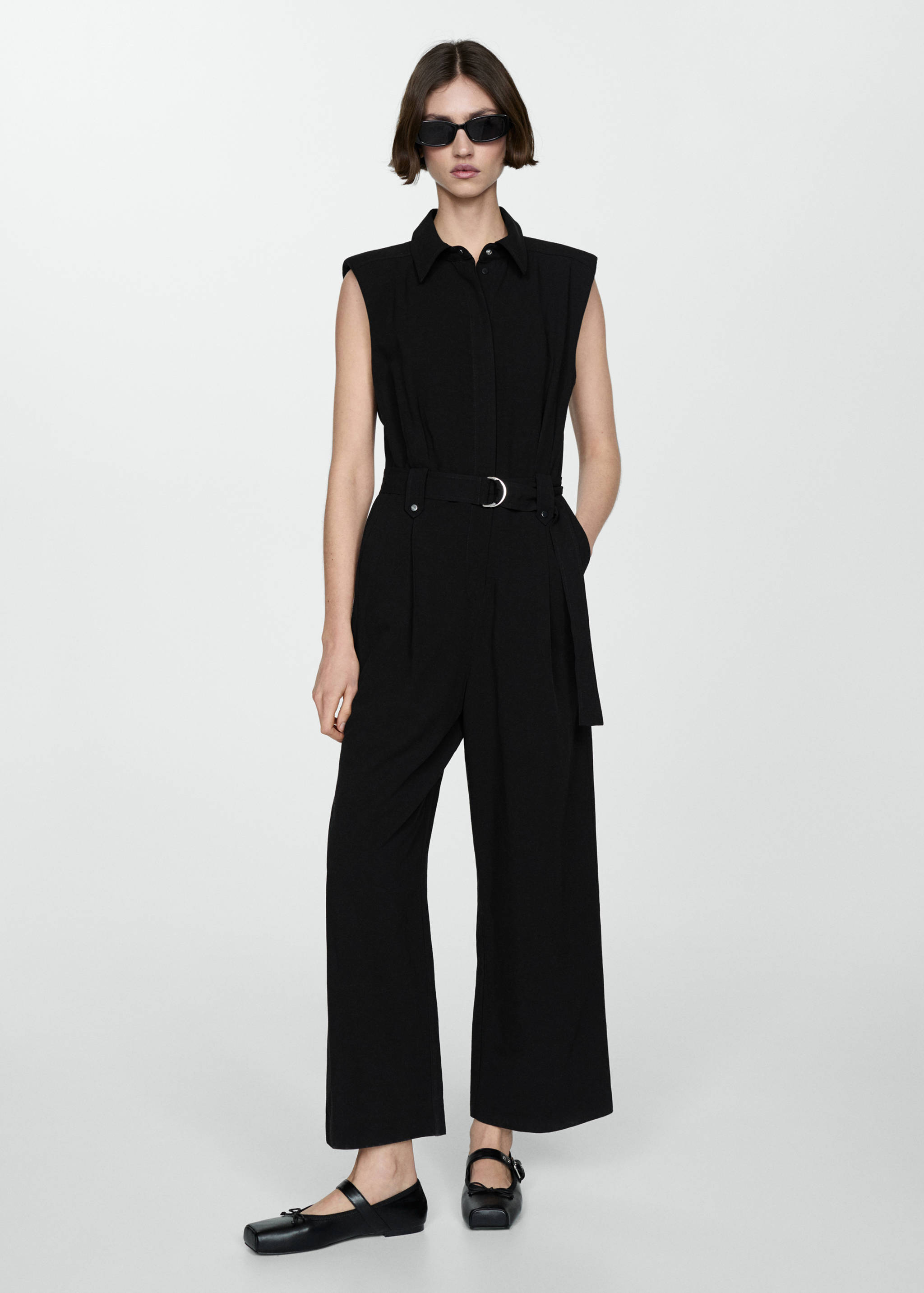 Jumpsuit with belt clips - General plane