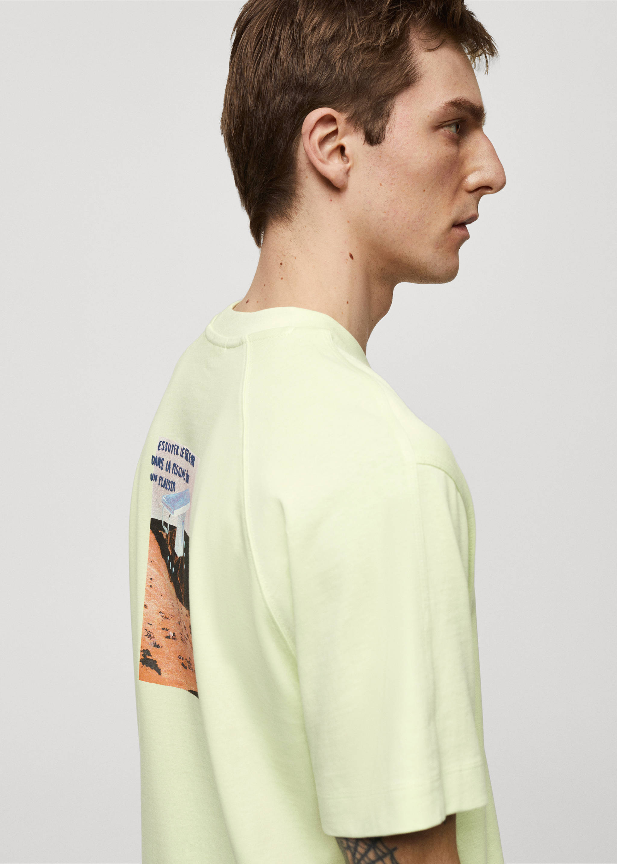T-shirt de 100% algodão estampada - Pormenor do artigo 4