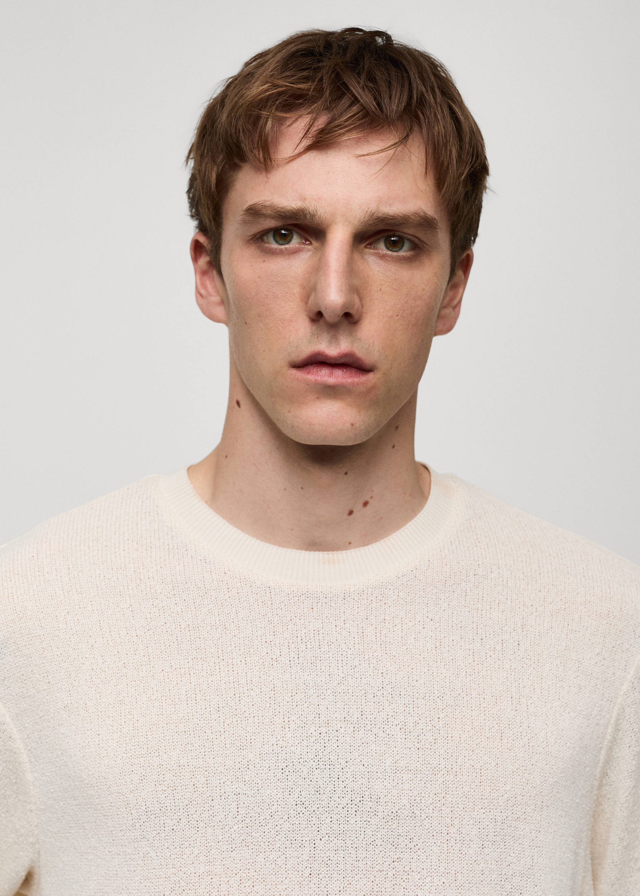 T-shirt with regular-fit structure - Details of the article 1