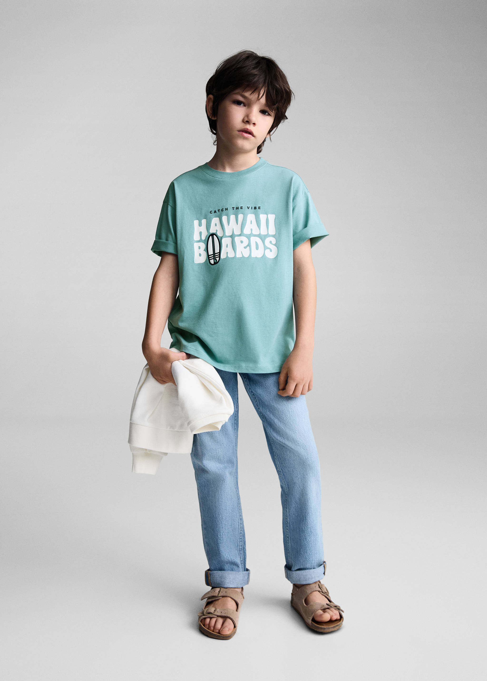 T-shirt katun dengan pesan bermotif - Tampilan Umum