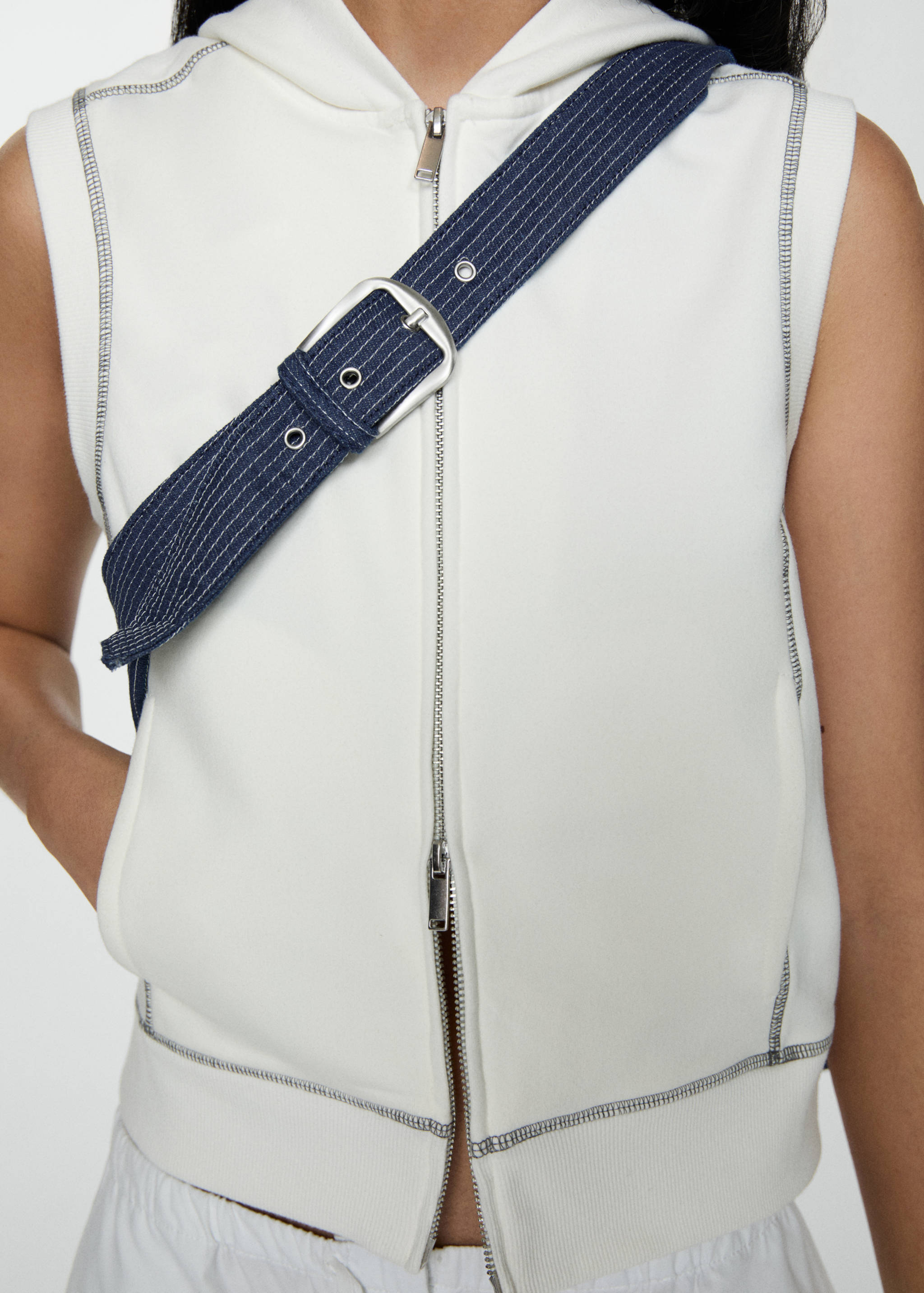 Sac en jean avec poches - Détail de l'article 9