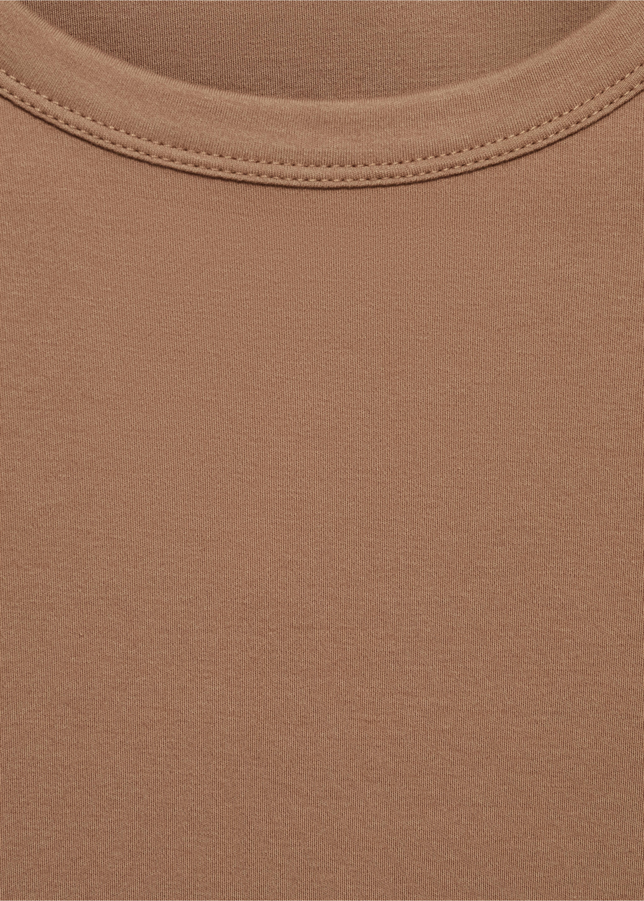 Camiseta slim fit 100% algodón - Detalle del artículo 8, Marrón tabaco. Ref: 67017937-00.
