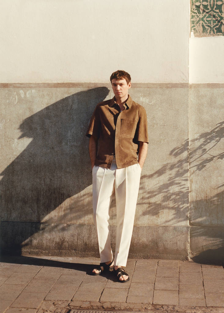 Linen slim-fit pleated trousers — Ecru