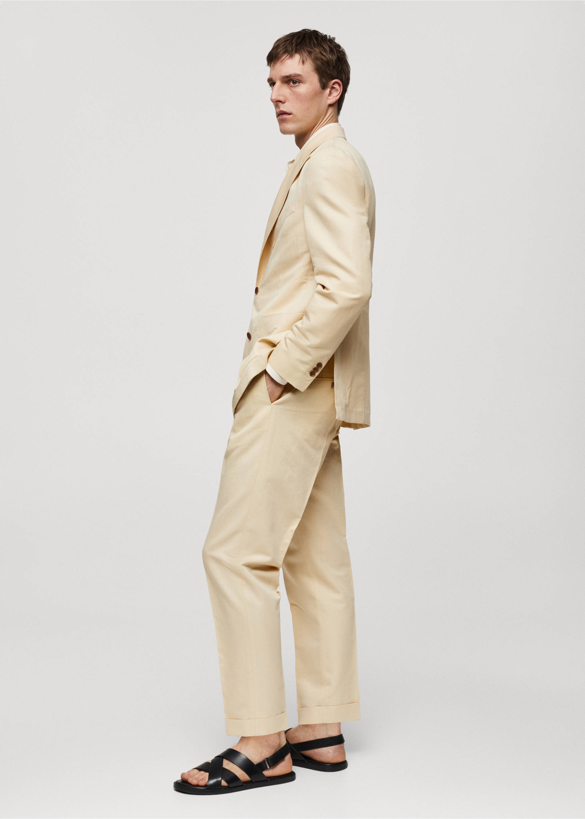 Cotton linen suit trousers with pleats - Details of the article 2, Pastel Yellow. Ref: 67018271-00.