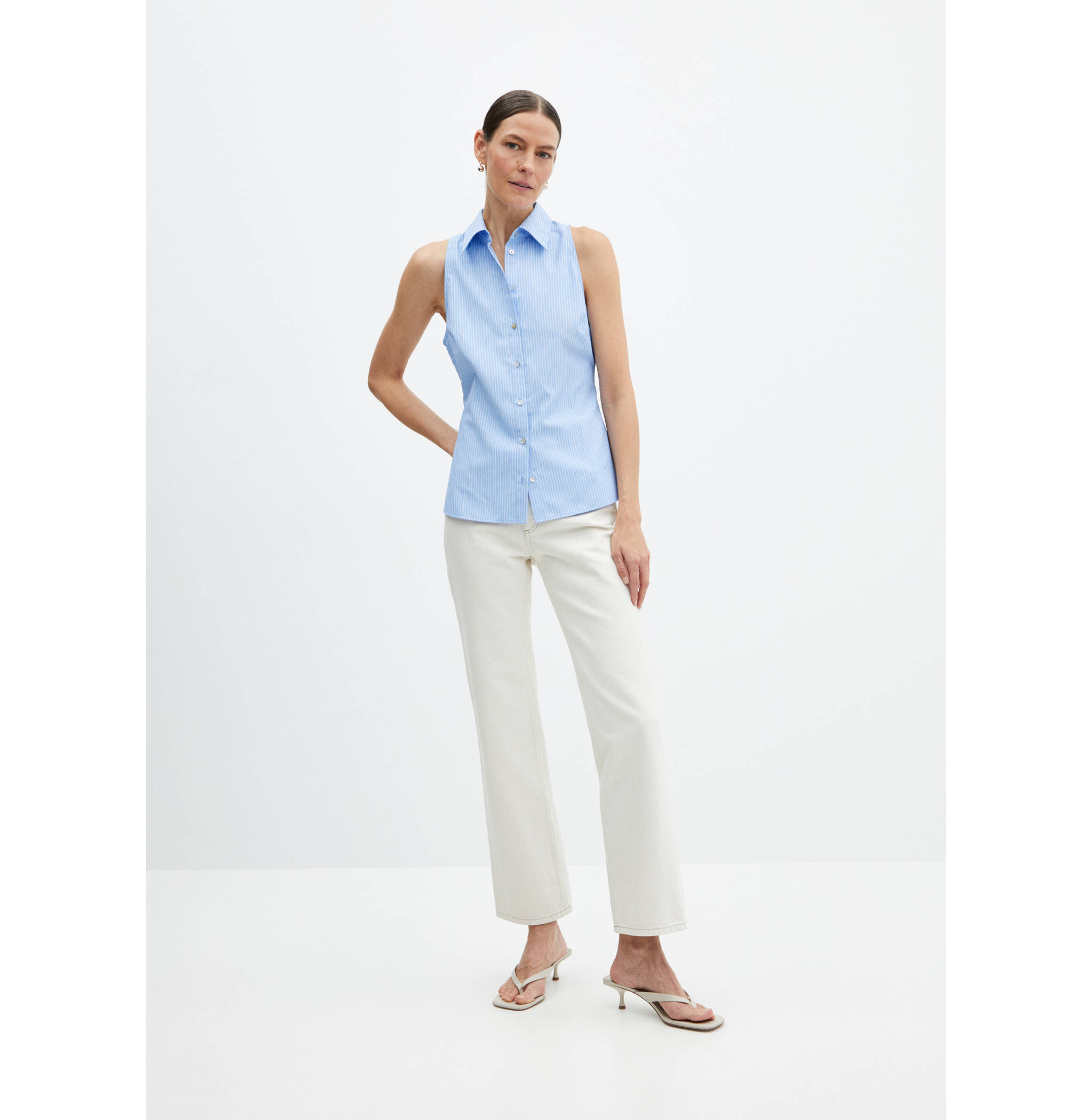 Camisa sin mangas rayas - Plano general