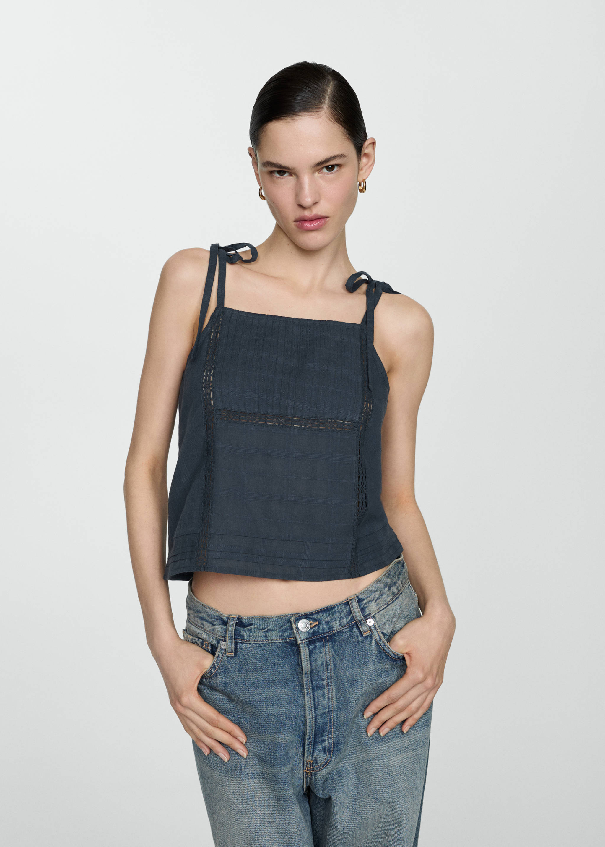 Top bordado algodón - Plano medio