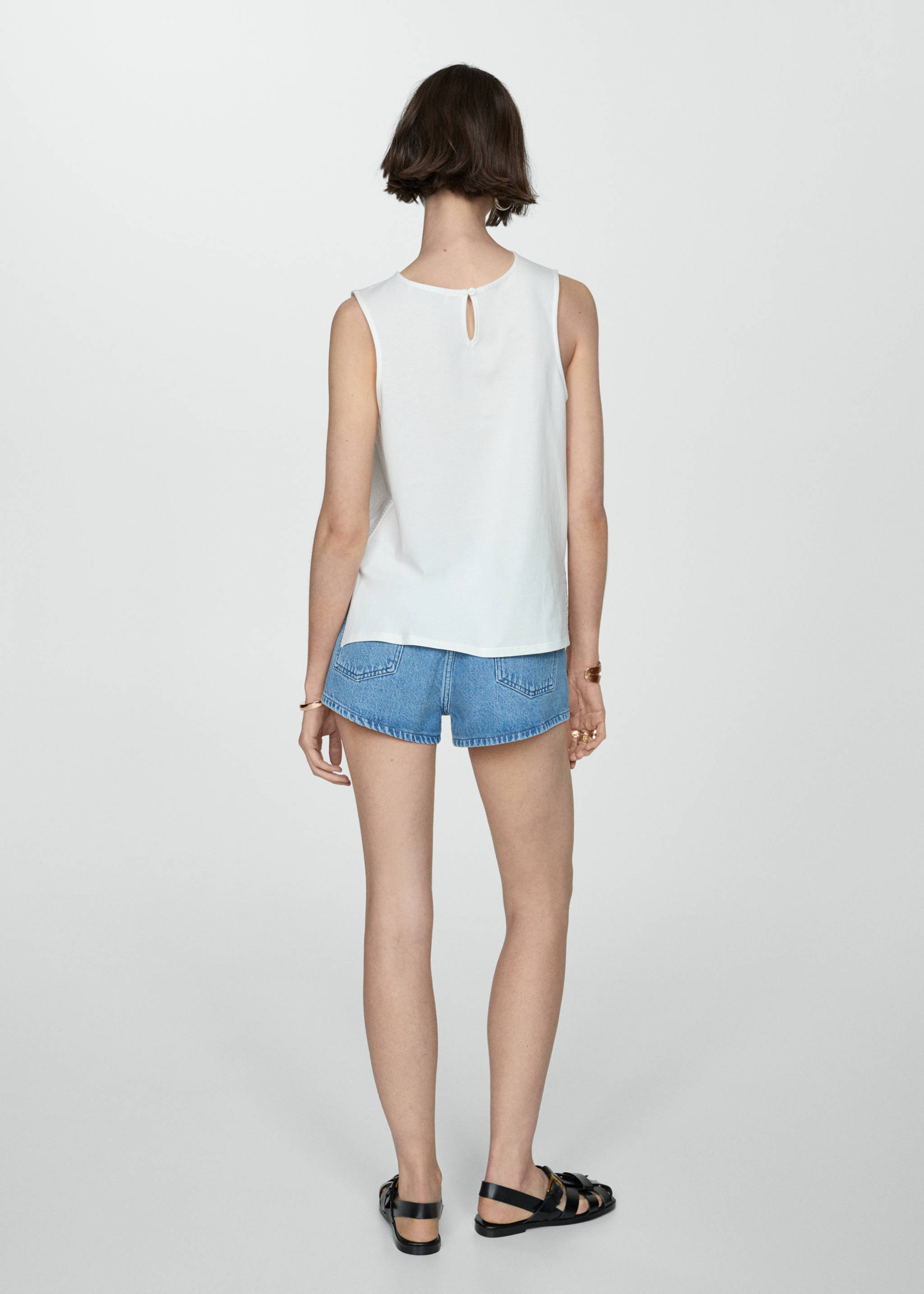 Embroidered cotton top - Reverse of the article