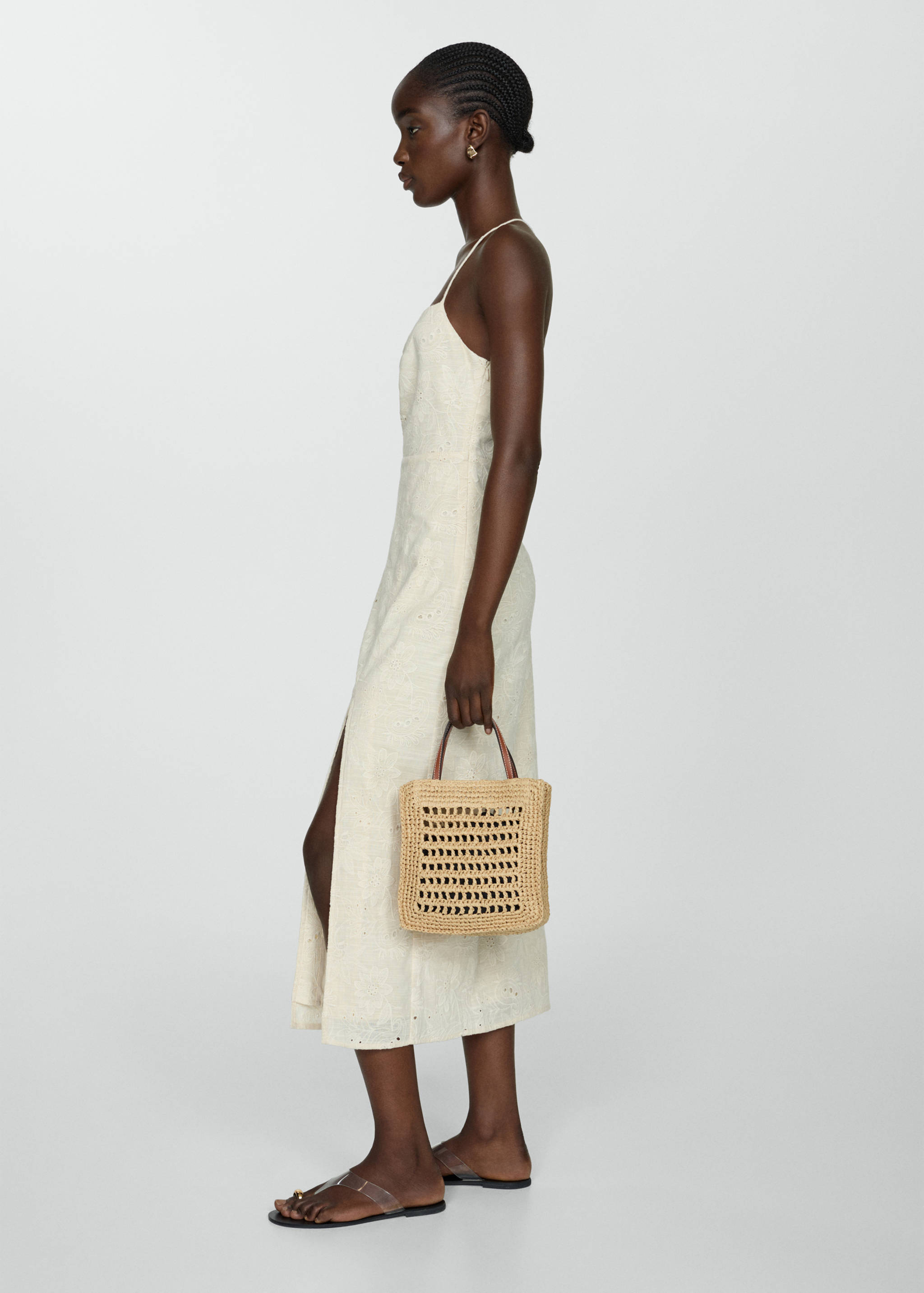 Embroidered dress with side slit - Details of the article 2