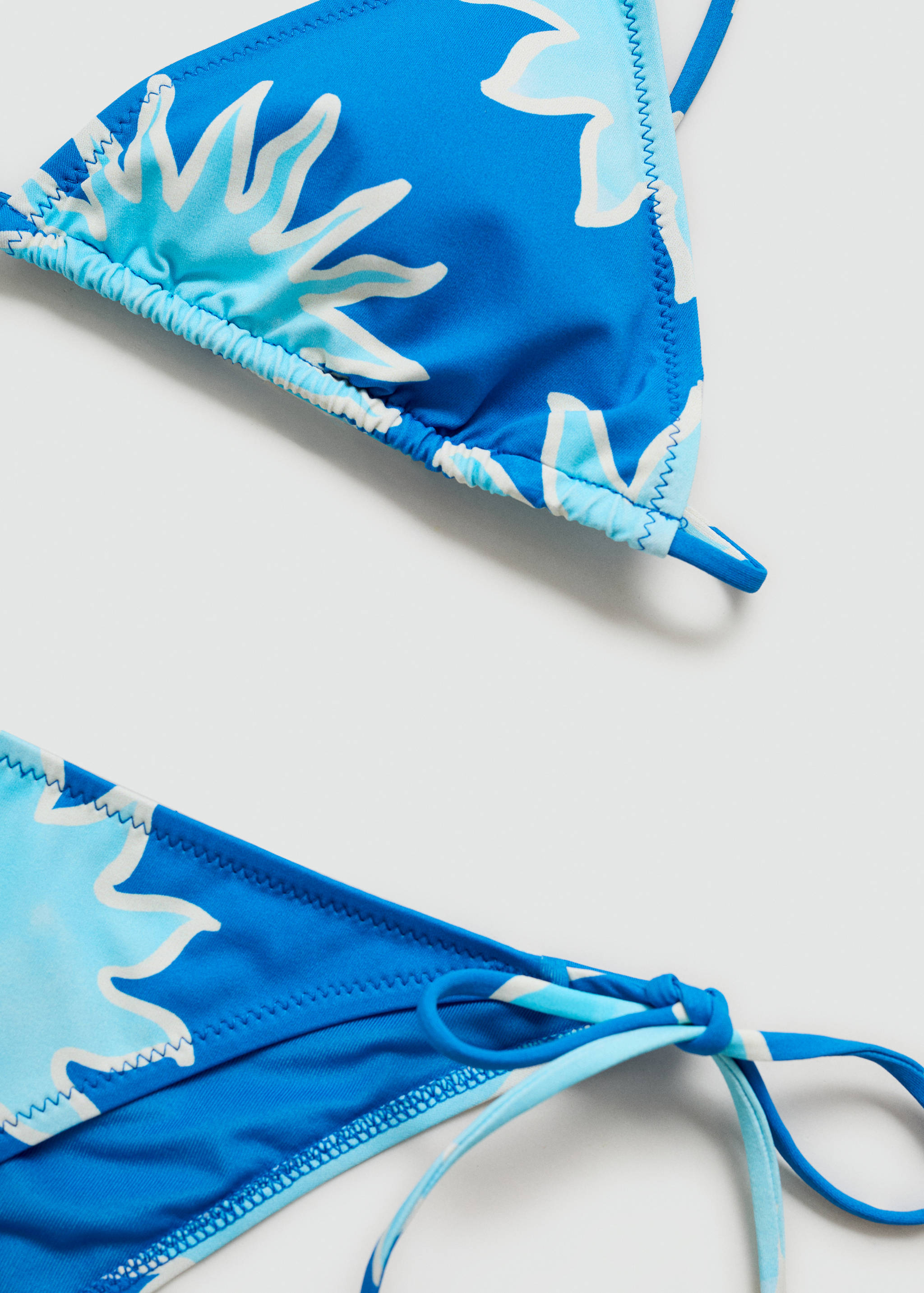 Printed bikini top - Details of the article 8