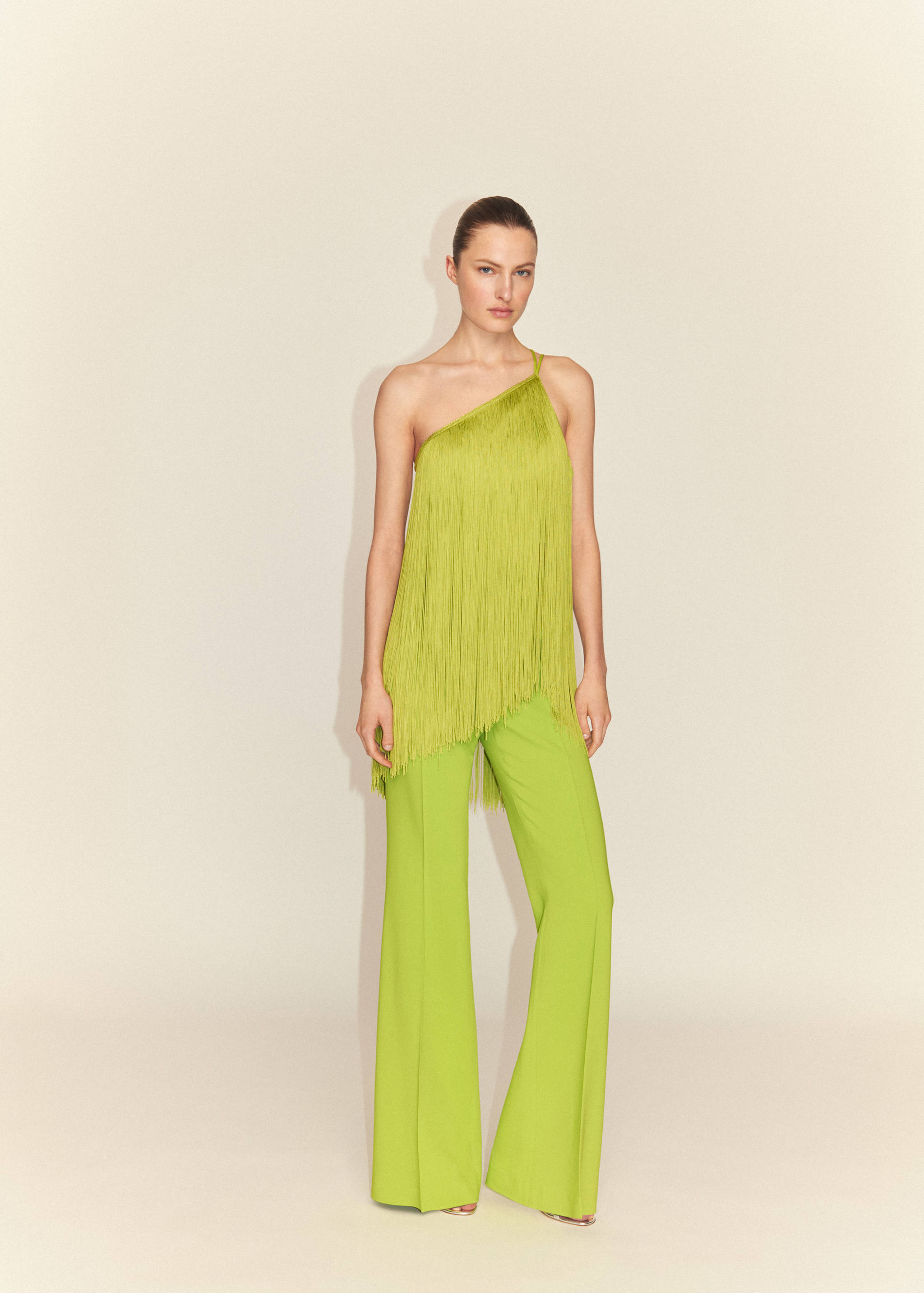 High-waist flared pants - General plane