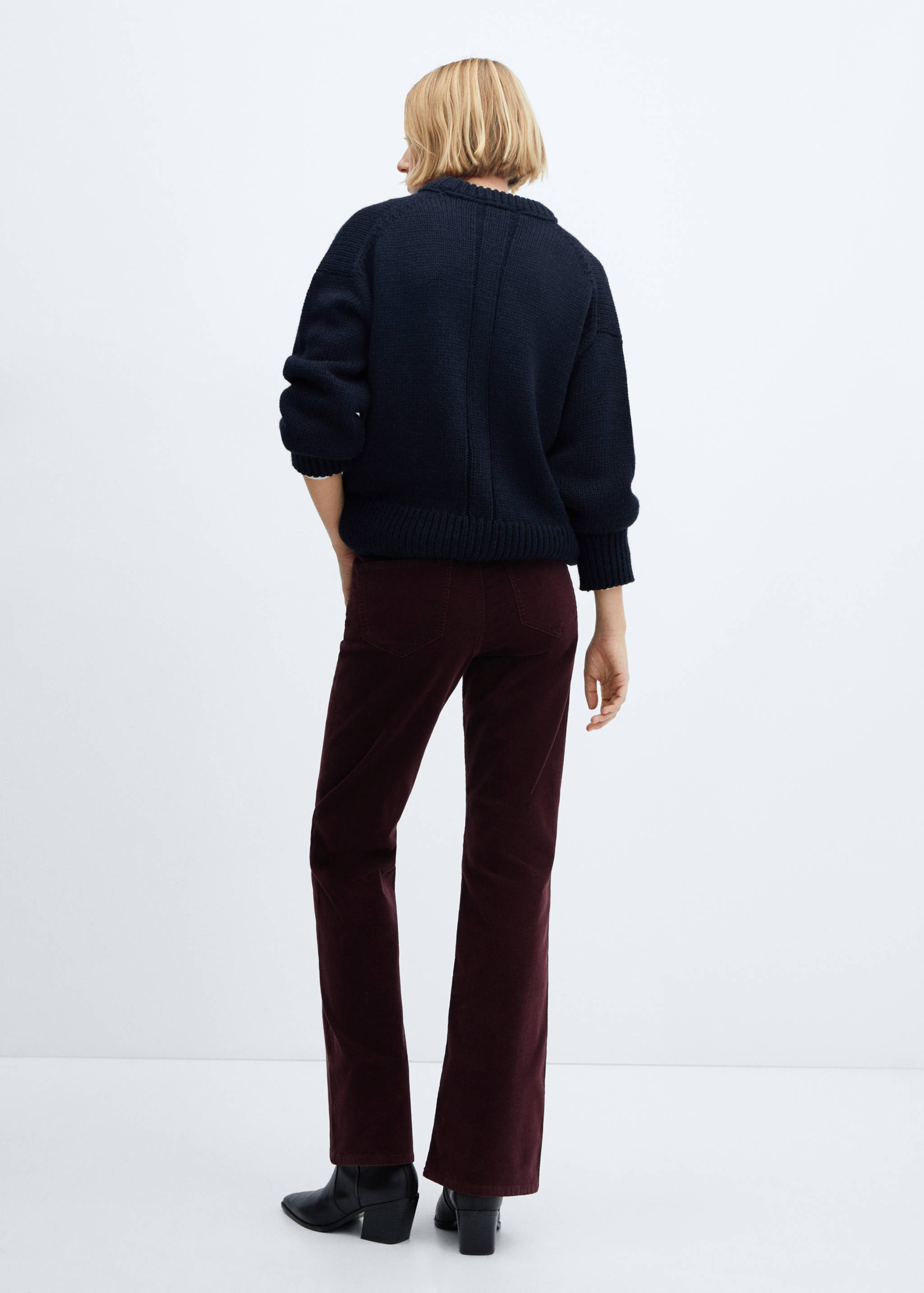Mid-rise corduroy flared pants - Reverse of the article