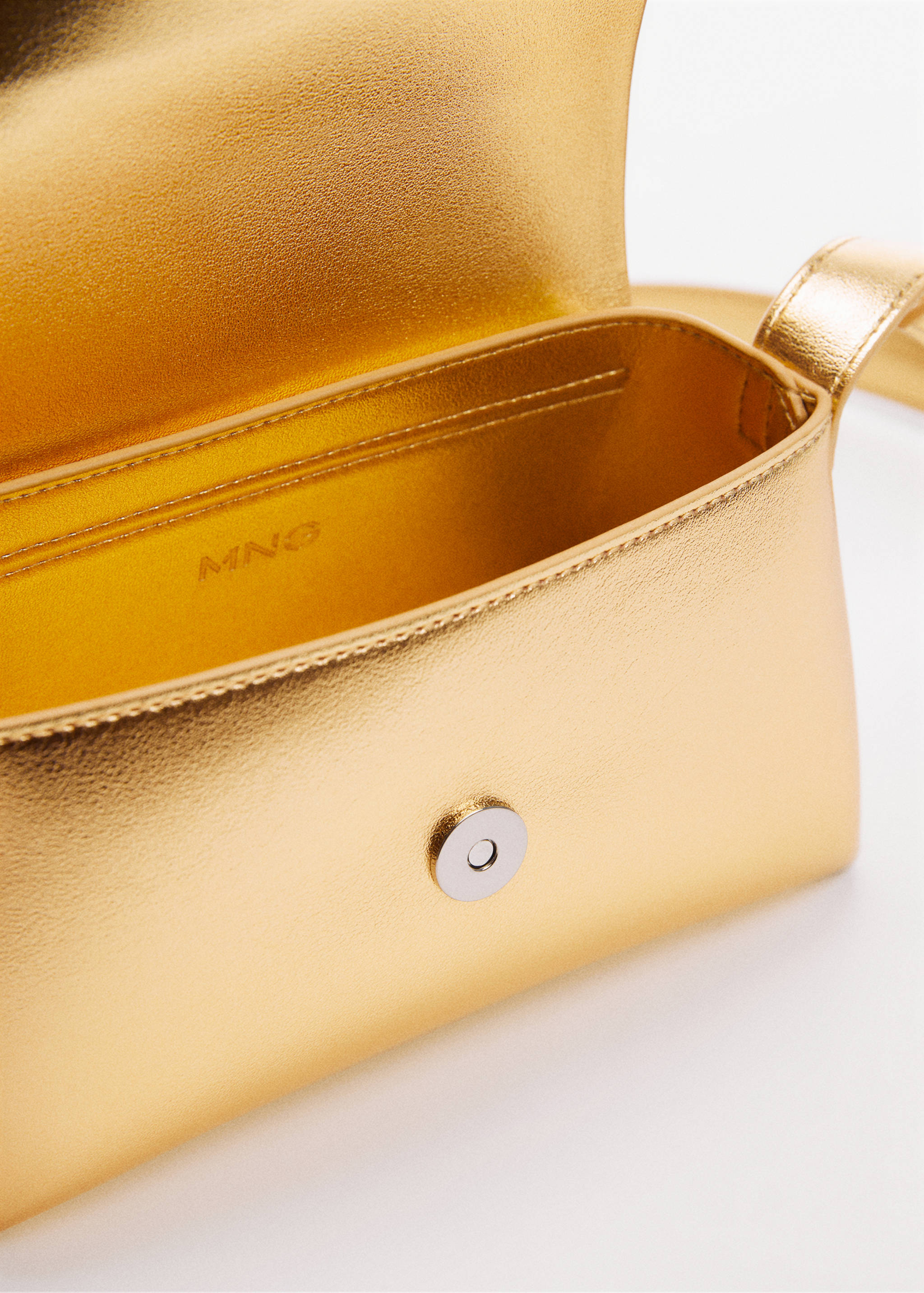 Bolso bandolera solapa - Detalle del artículo 3