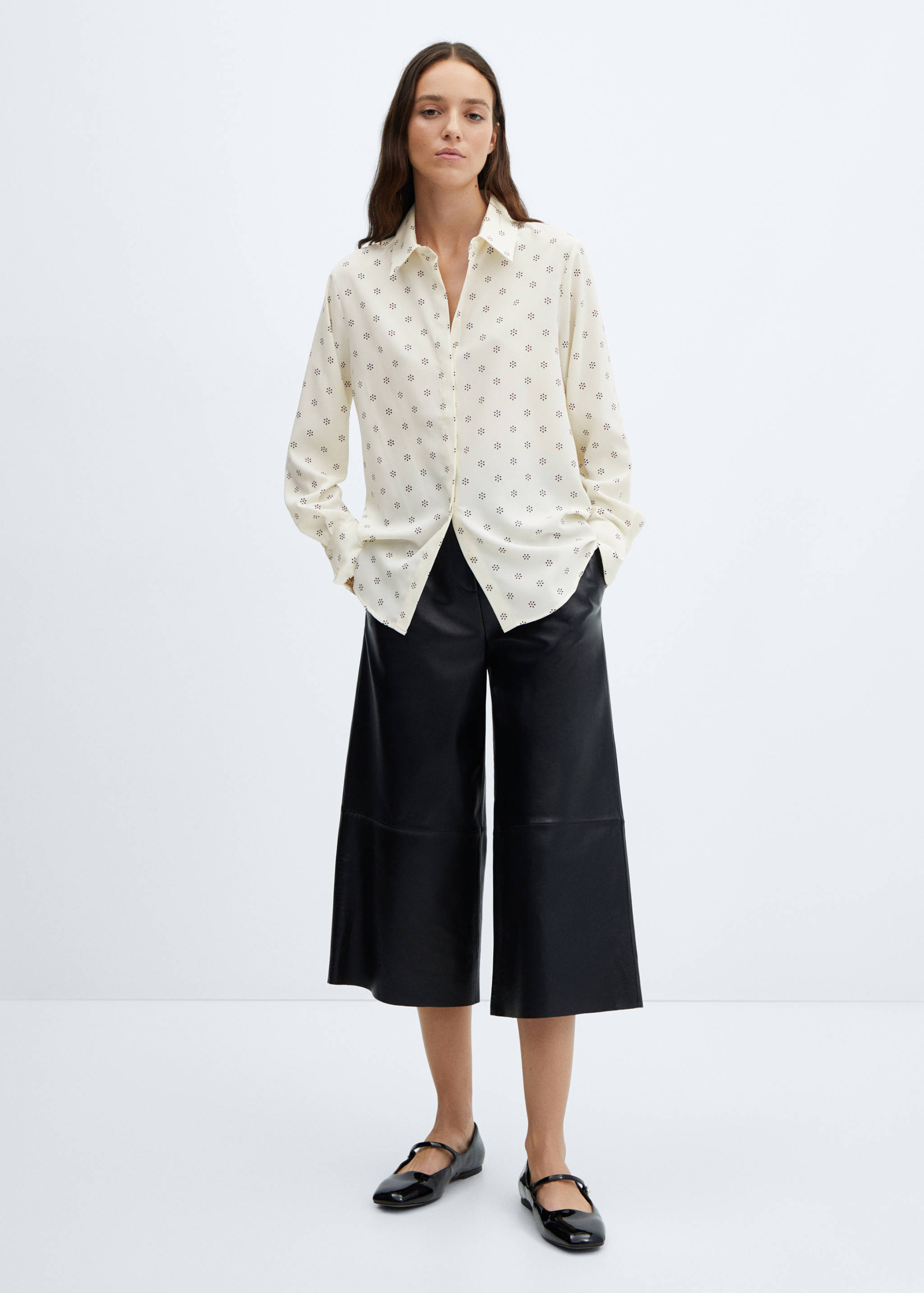 Fließendes Regular Fit-Hemd - Allgemeine Ansicht