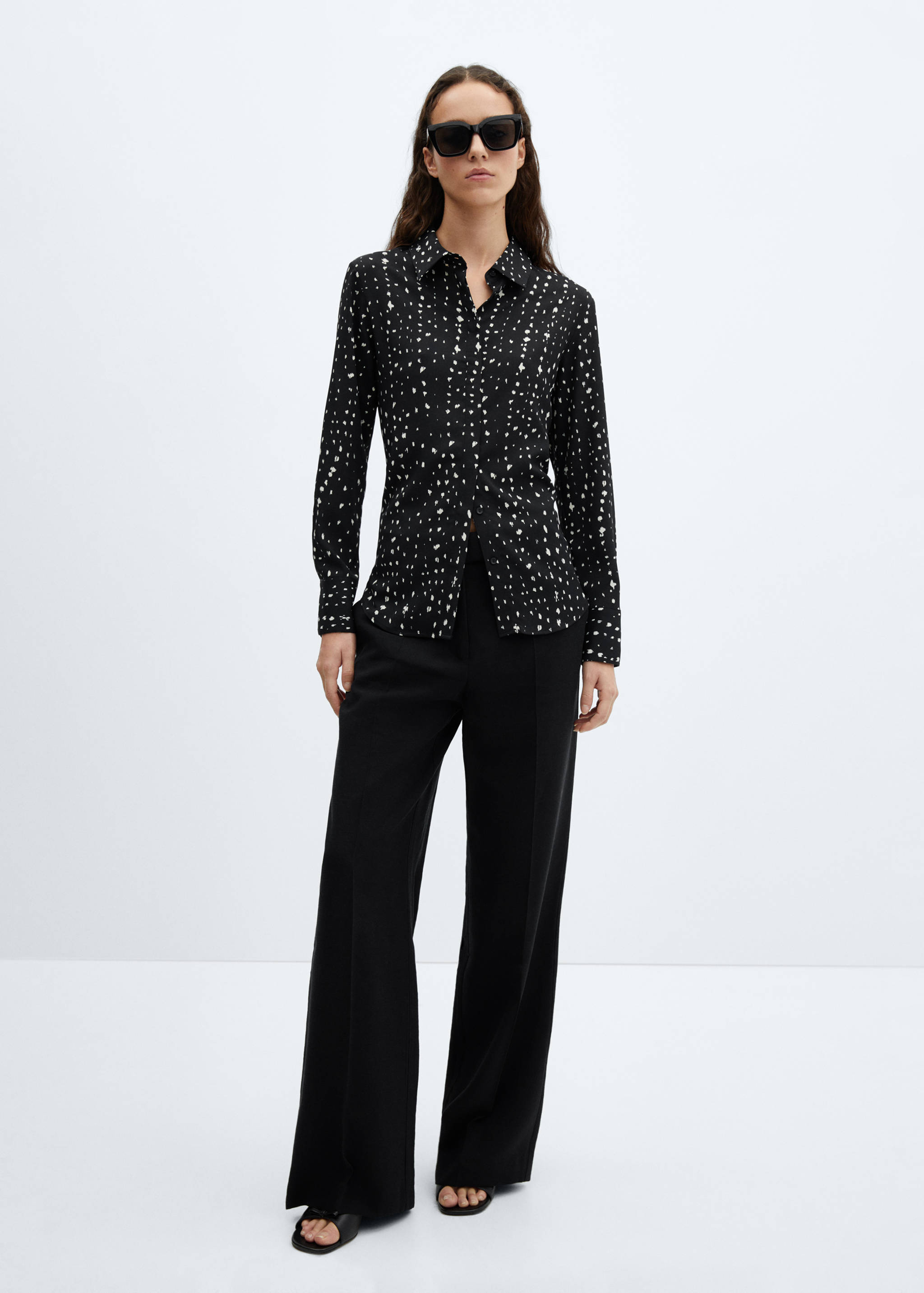 Fließendes Regular Fit-Hemd - Allgemeine Ansicht