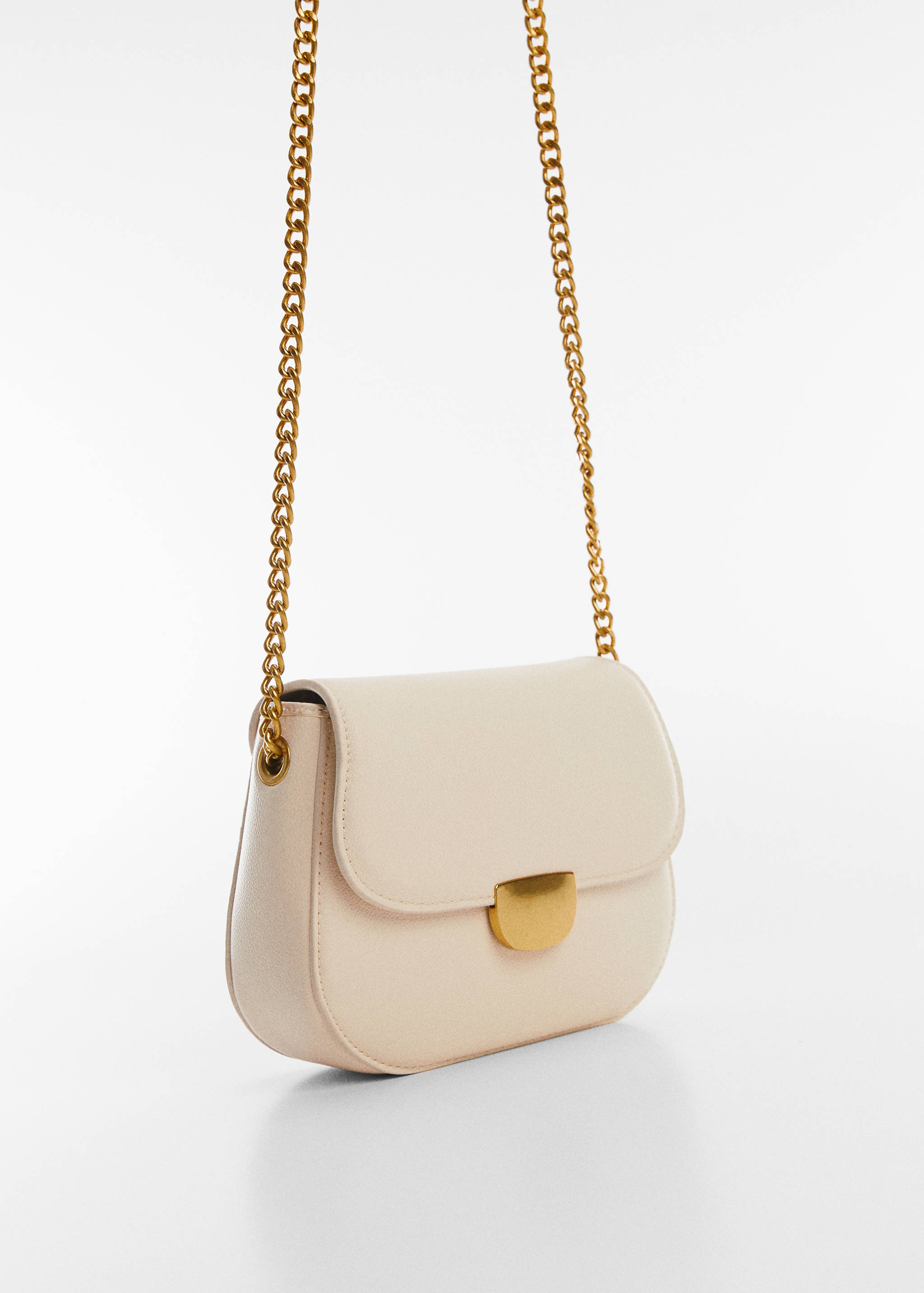 Сумка через плече з клапаном - Середній план