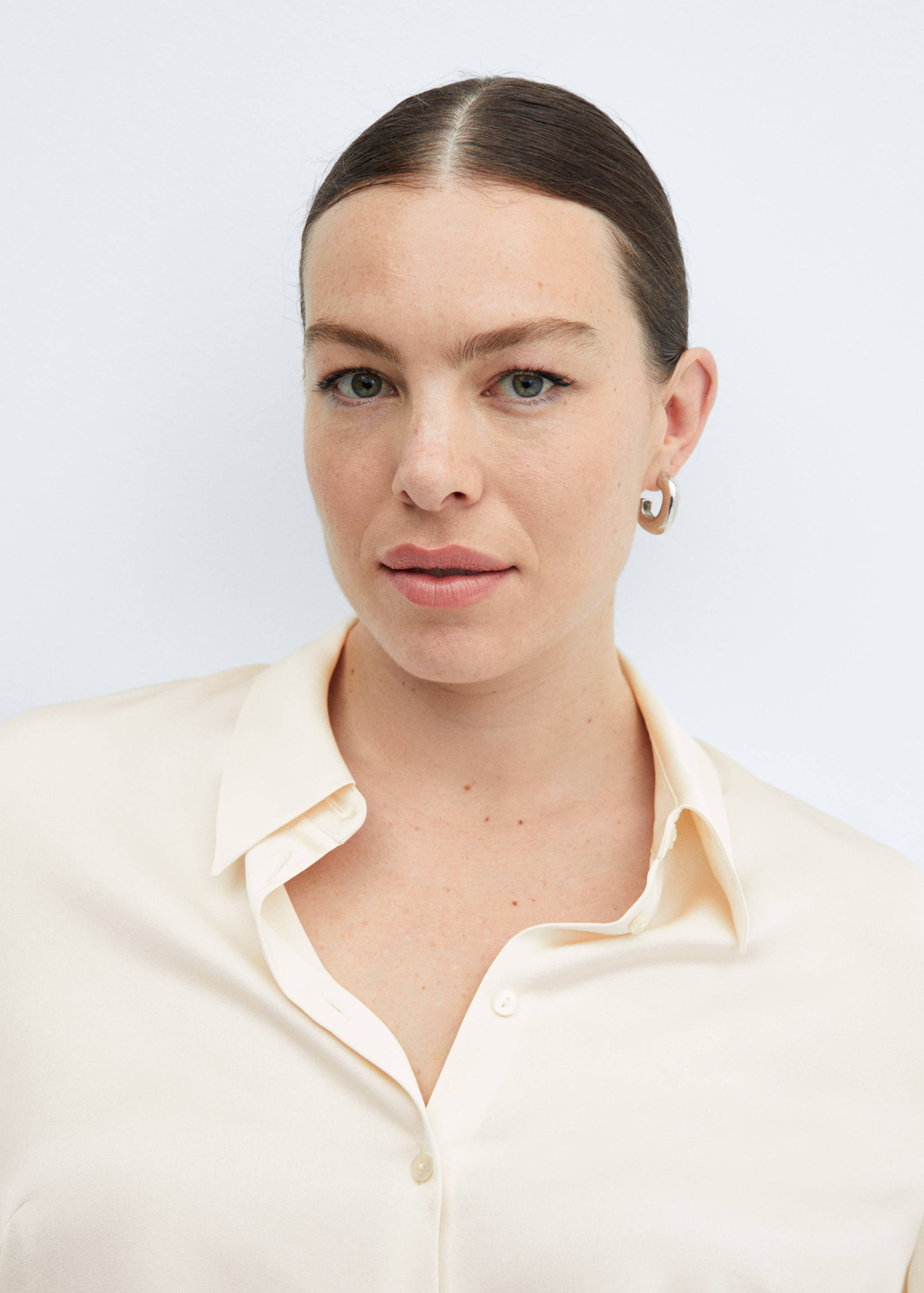 Chemise fluide satinée - Détail de l'article 4