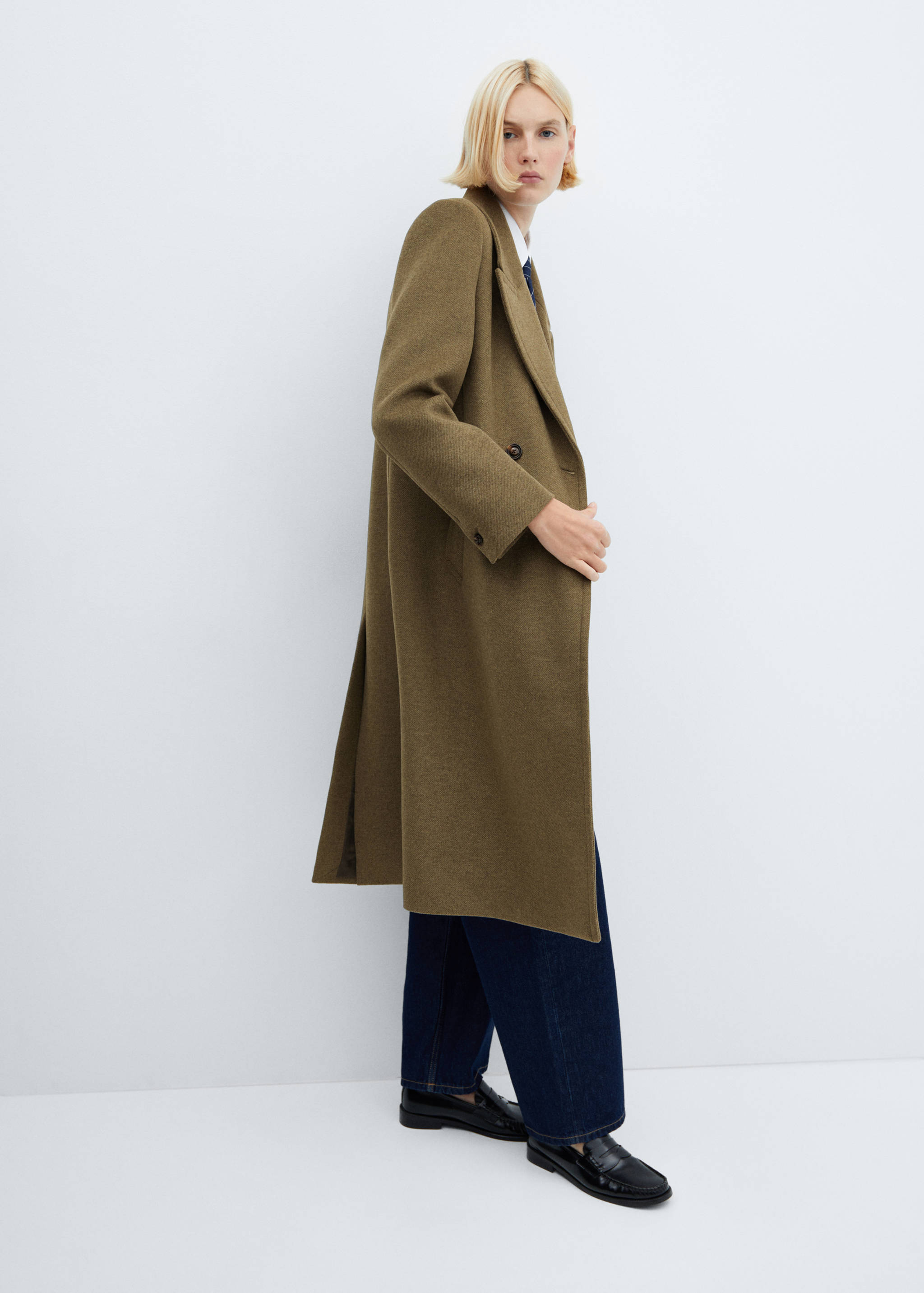 Wool coat with lapels - Details of the article 2