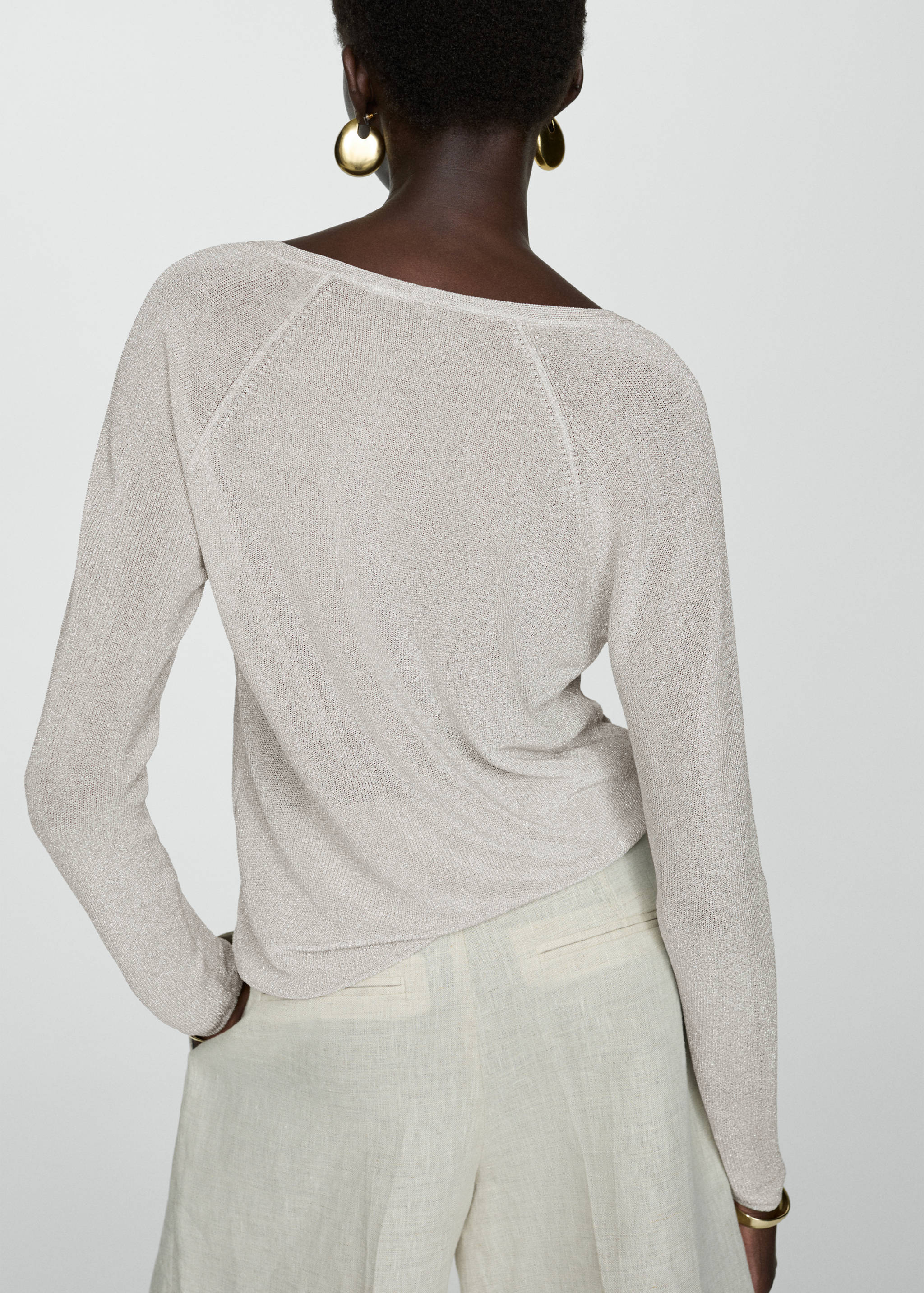 Lurex-Pullover mit V-Ausschnitt - Rückseite des Artikels