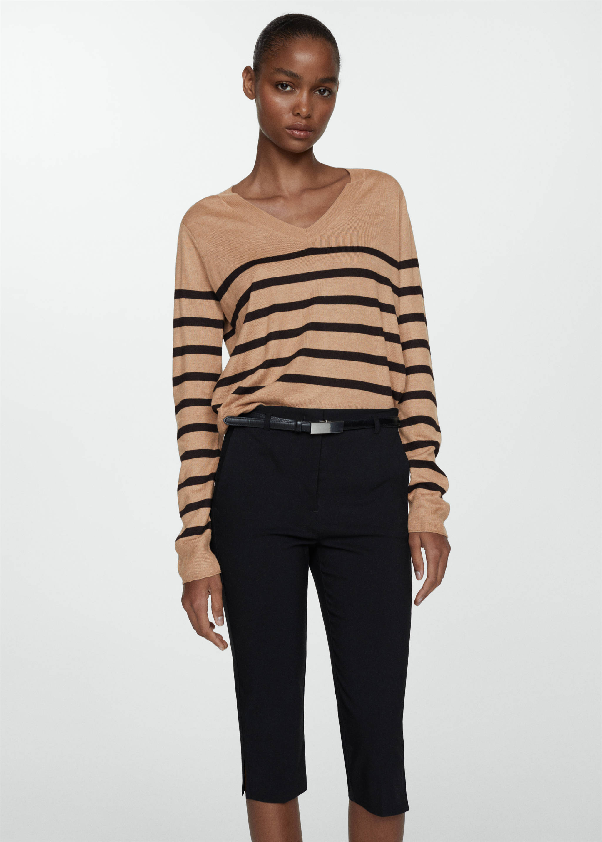 Striped fine-knit sweater - Medium plane
