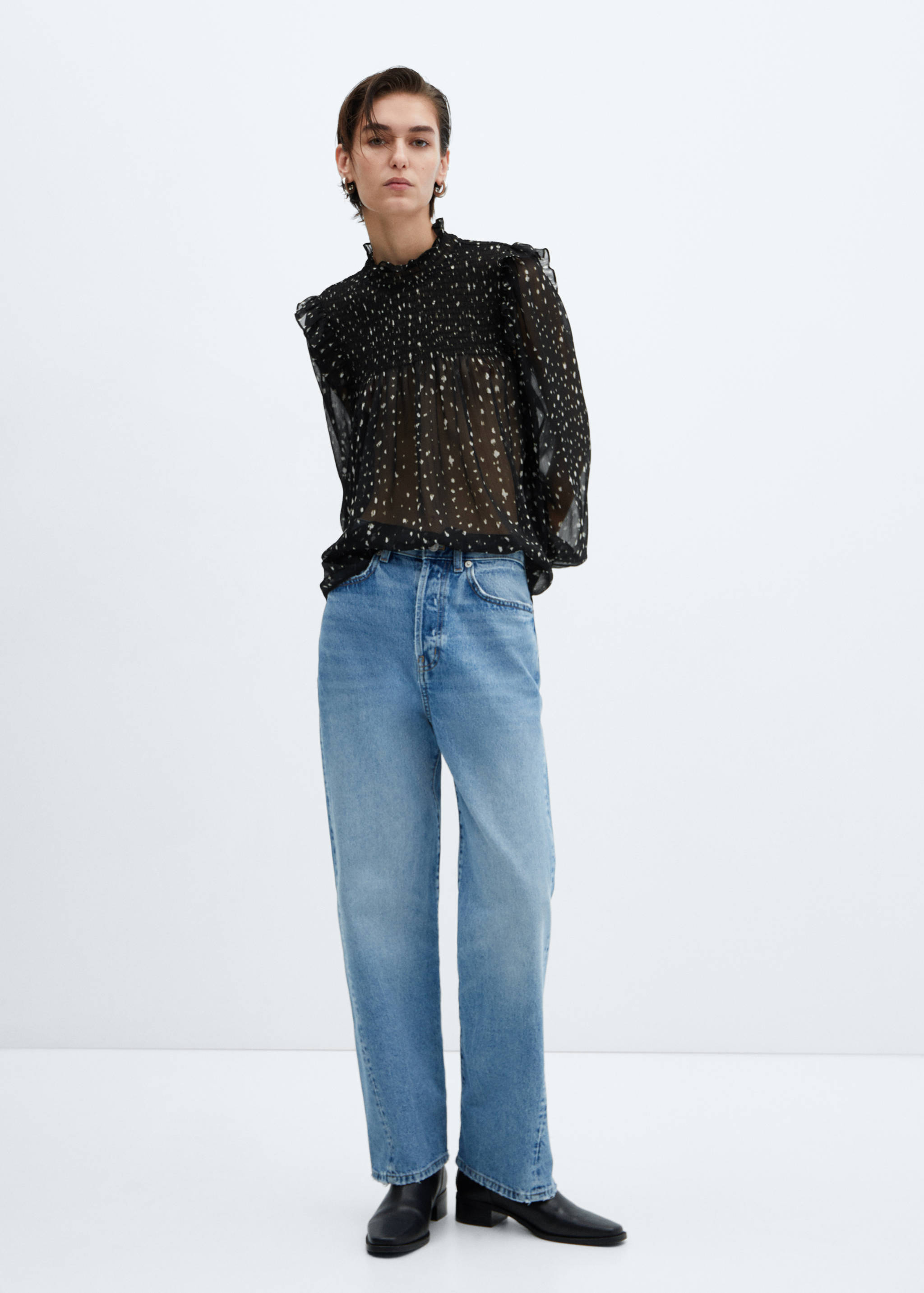 Ruffles printed blouse - General plane