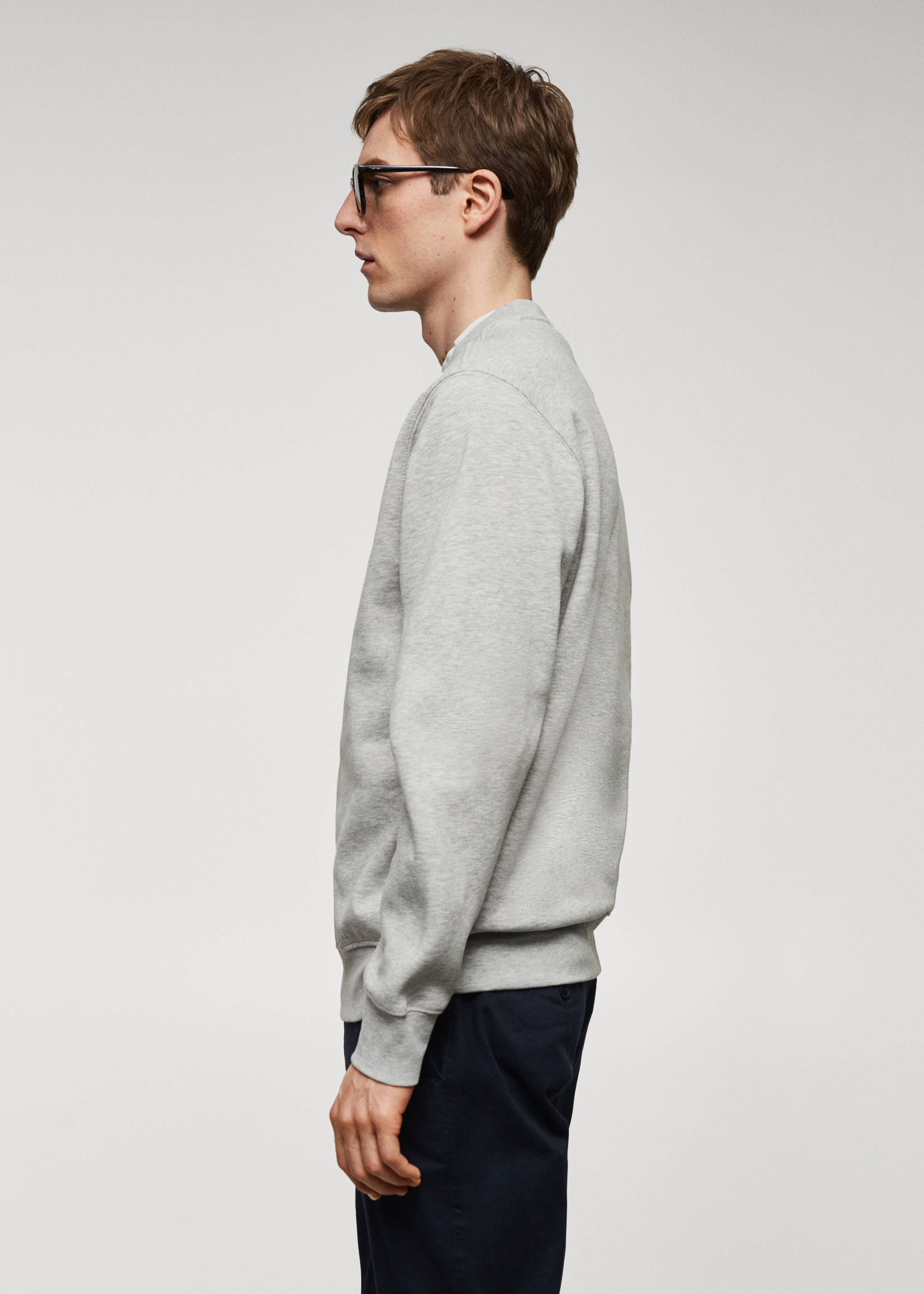 Lightweight cotton sweatshirt - Details of the article 2