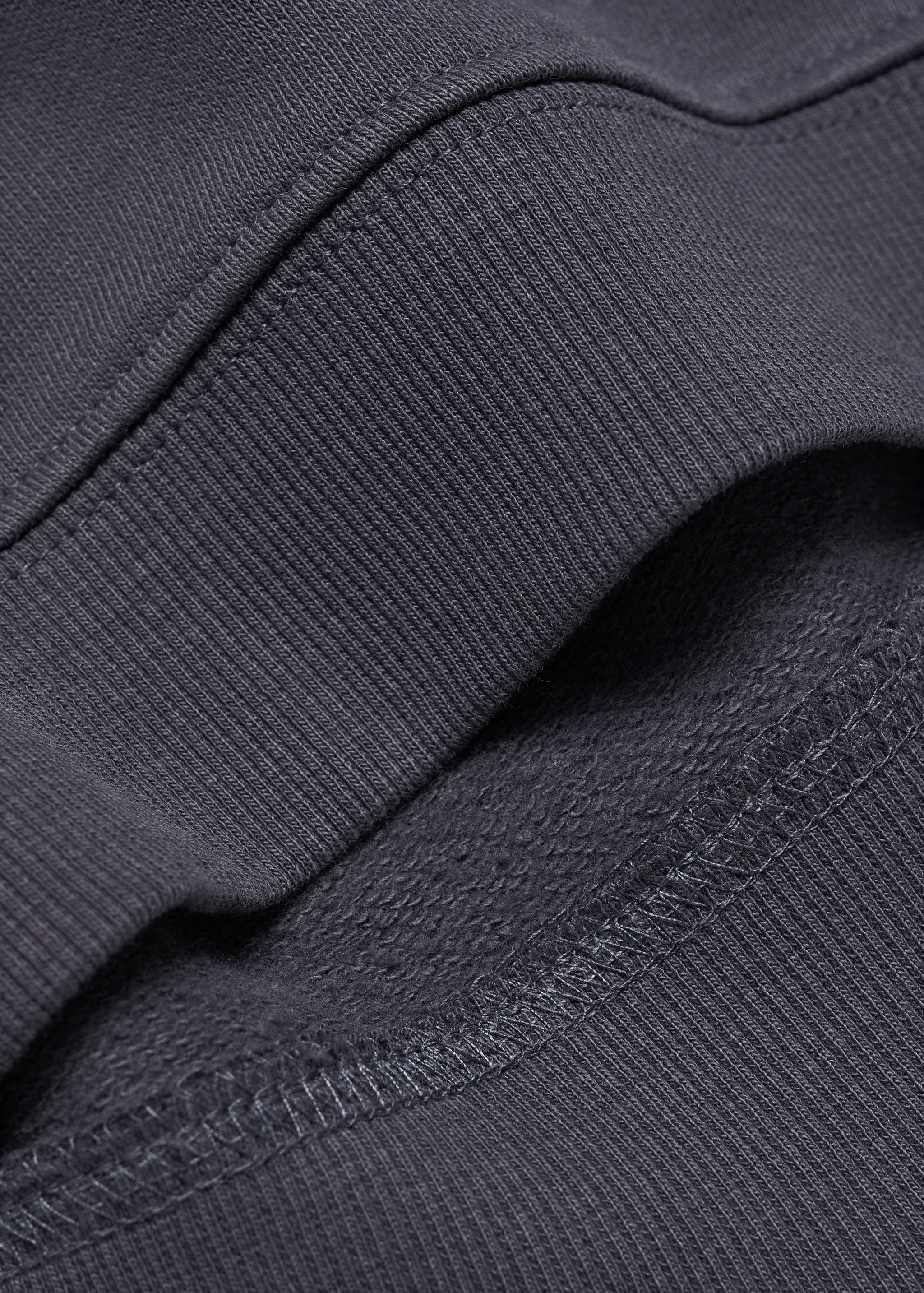 Sweat-shirt message brodé - Détail de l'article 1