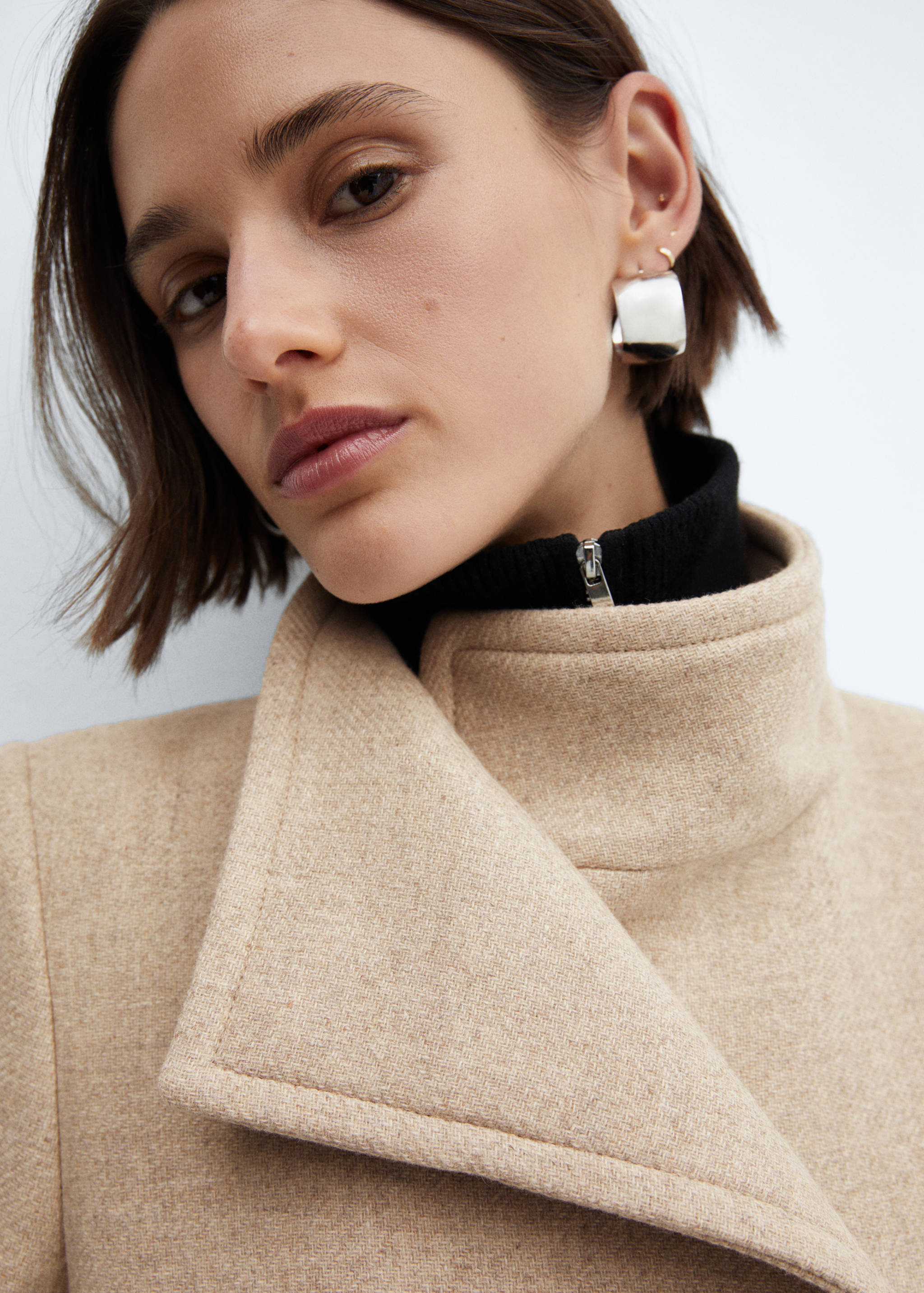 Manteco wool coat with belt - Details of the article 1