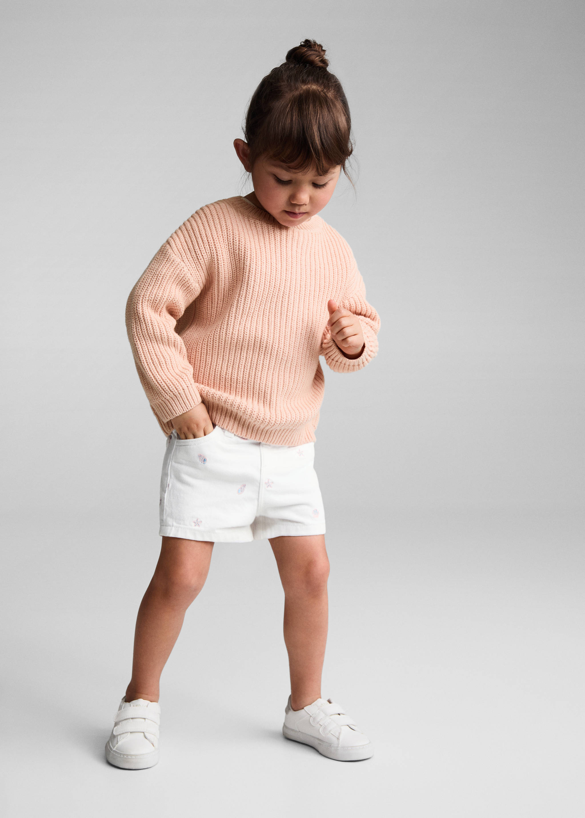 Links gestrickter Pullover - Allgemeine Ansicht