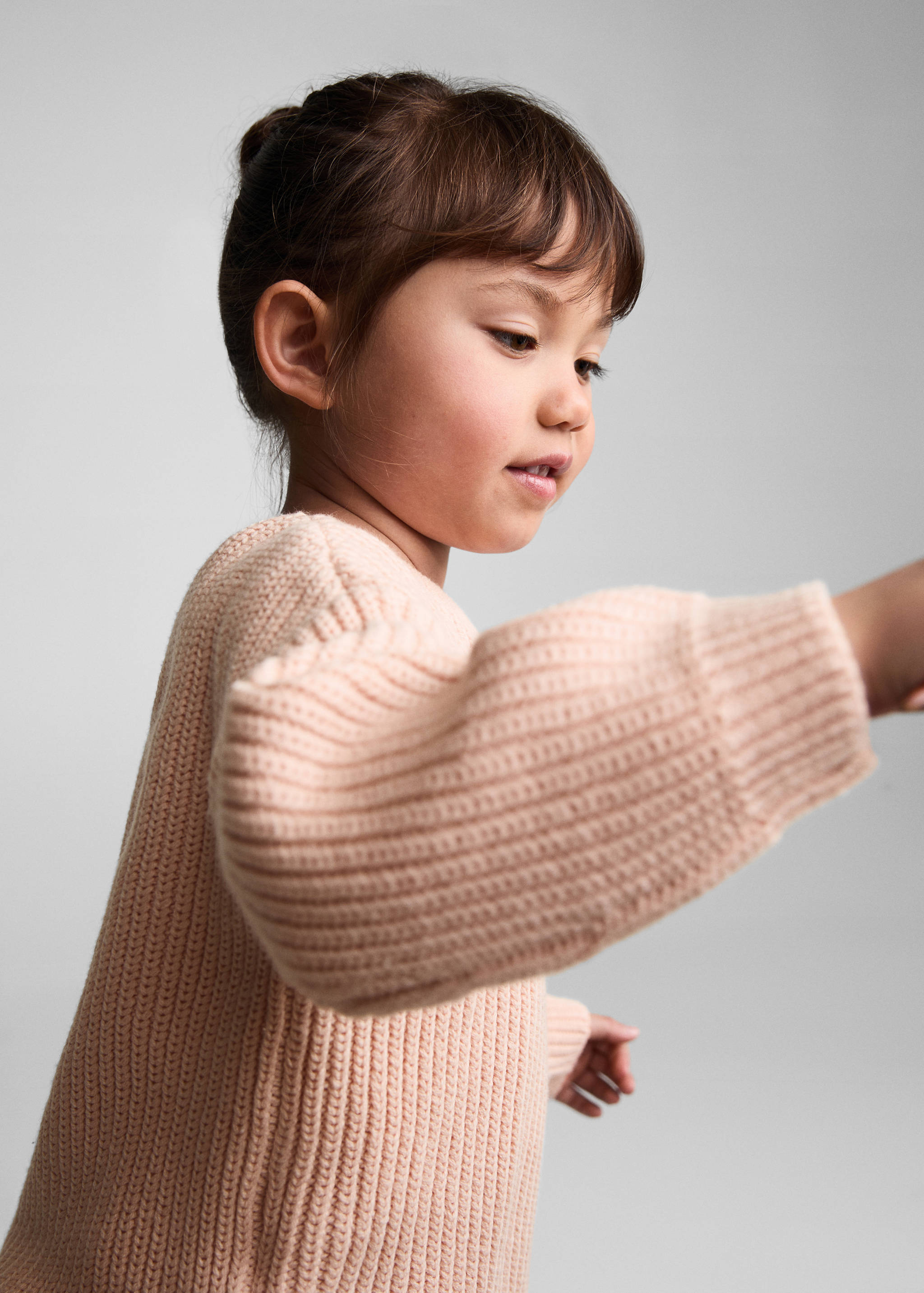 Links gestrickter Pullover - Detail des Artikels 1