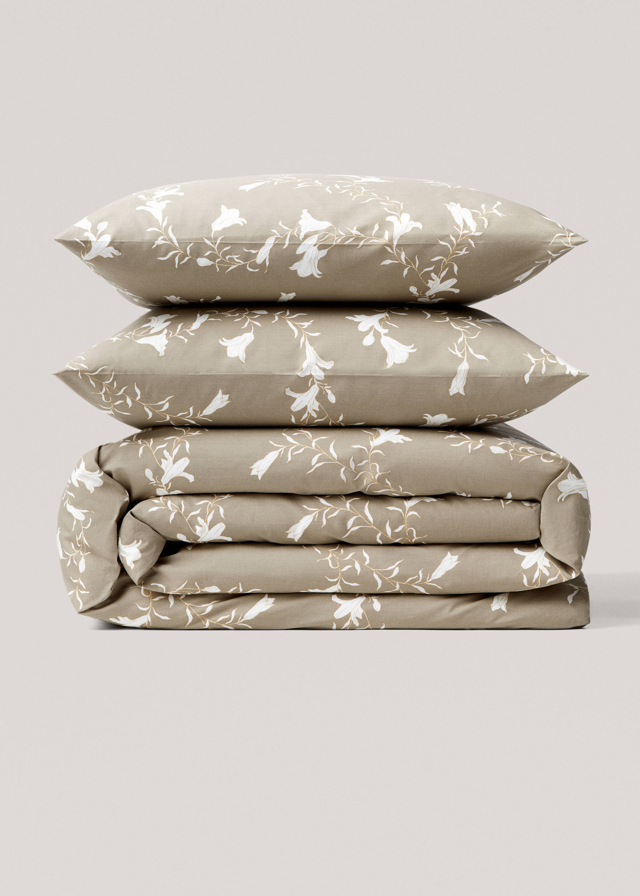 Duvet cover with contrasting flowers 150cm - Article without model