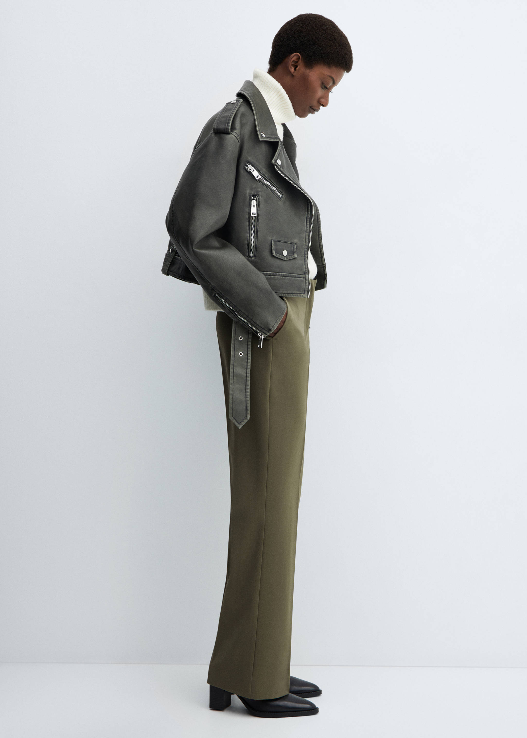 Straight-fit long pants - Details of the article 2