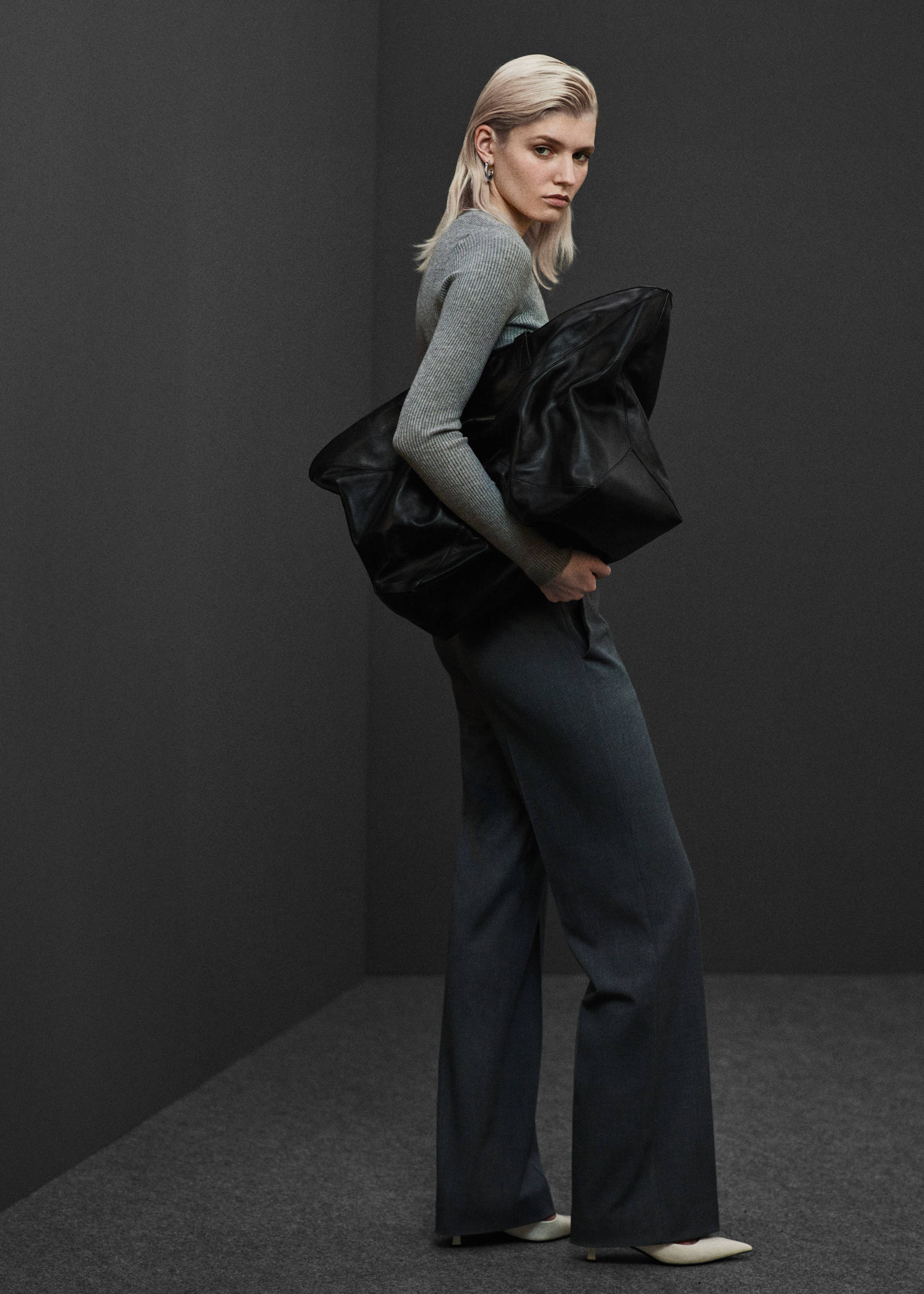 Straight-fit long pants - Details of the article 6
