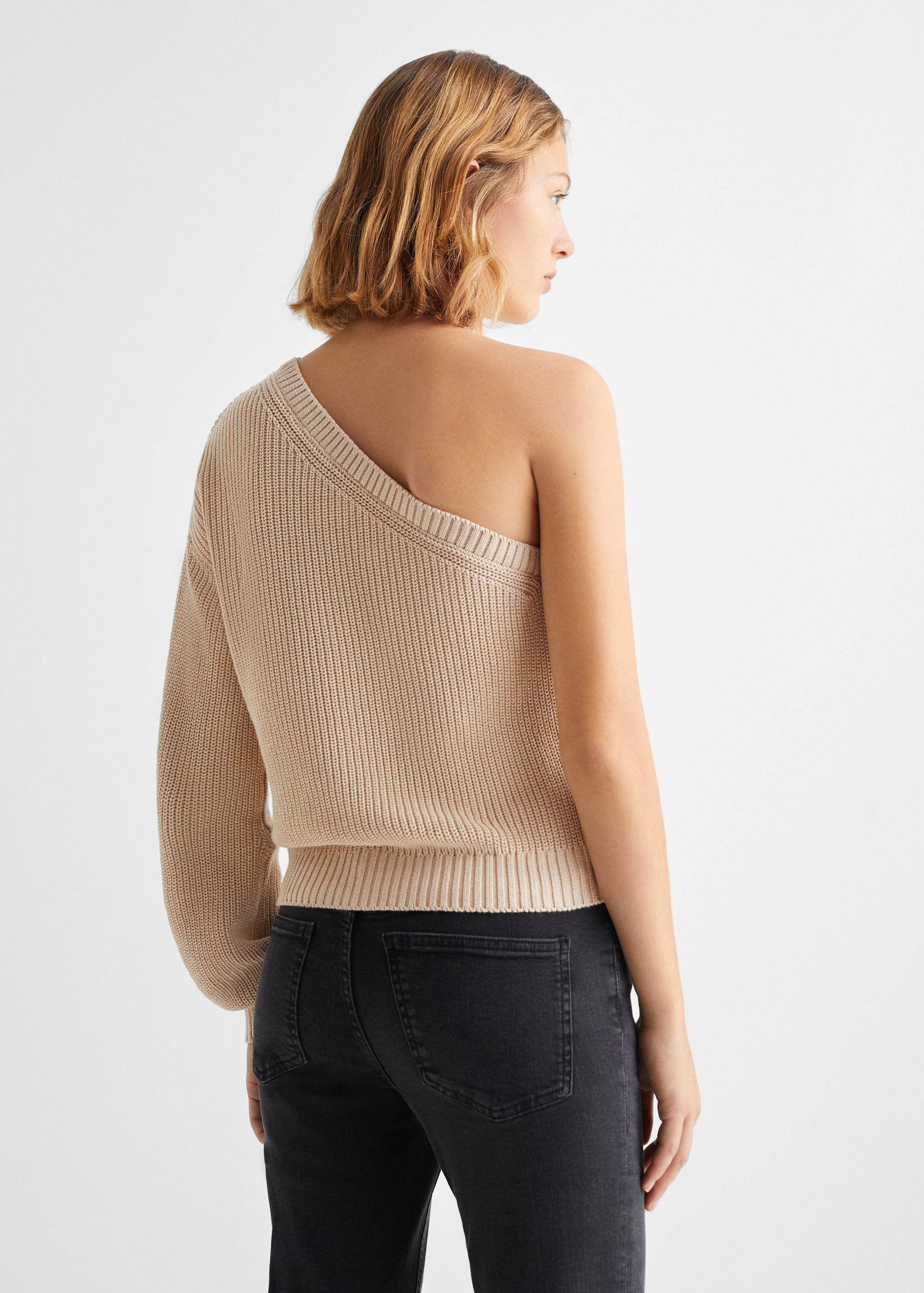 Asymmetric knit sweater - Reverse of the article