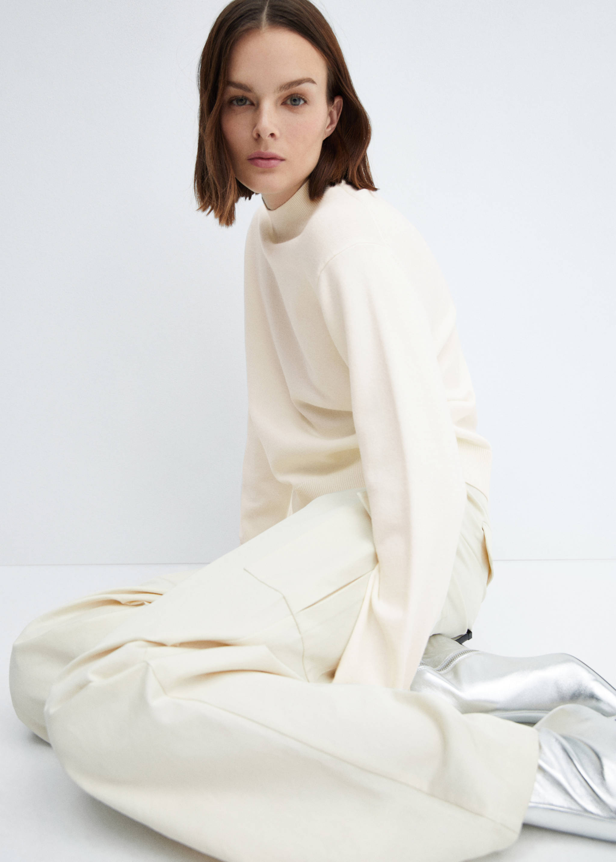 Knitted sweater with perkins neck - Details of the article 2