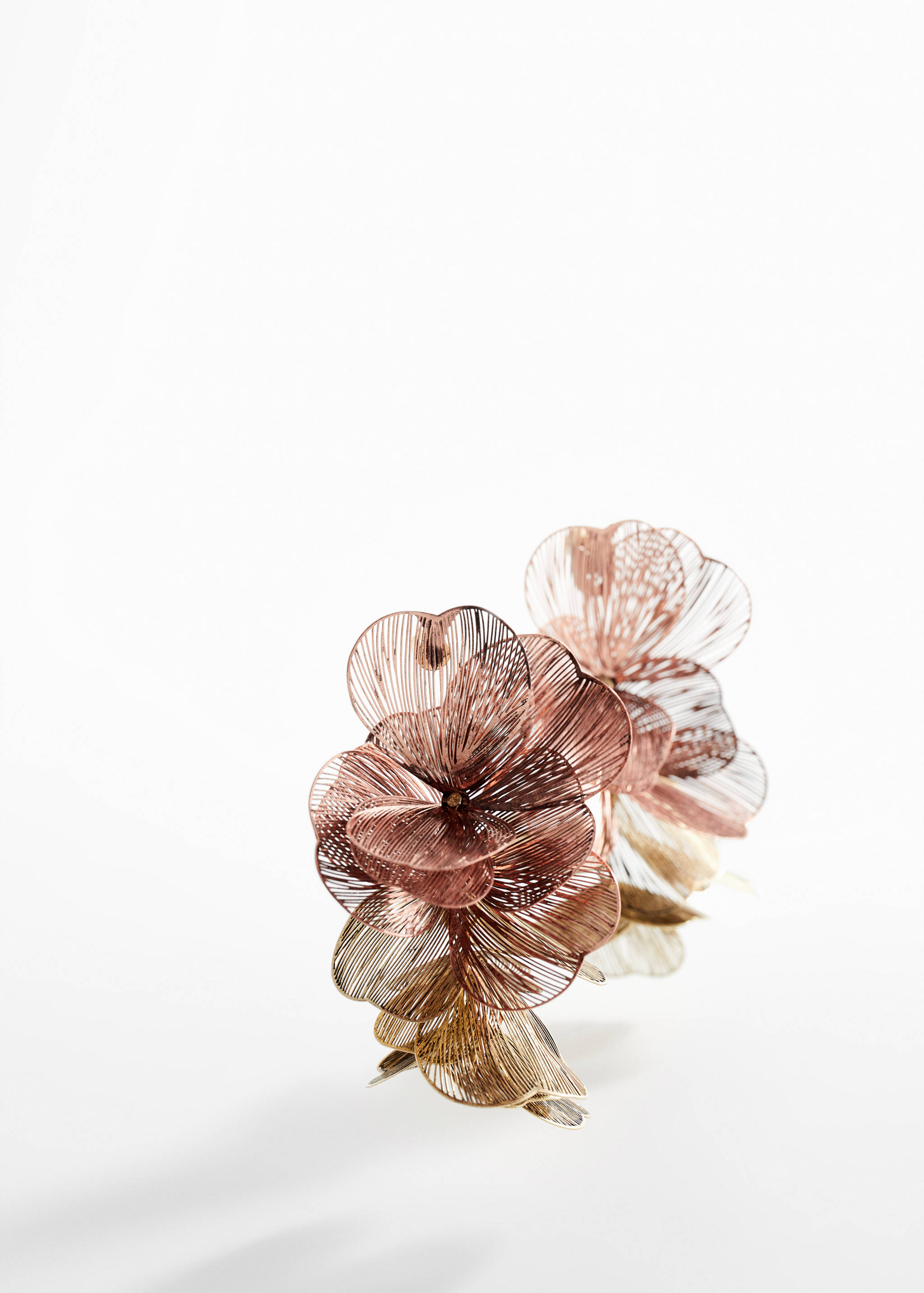 Flower pendant earrings - Medium plane