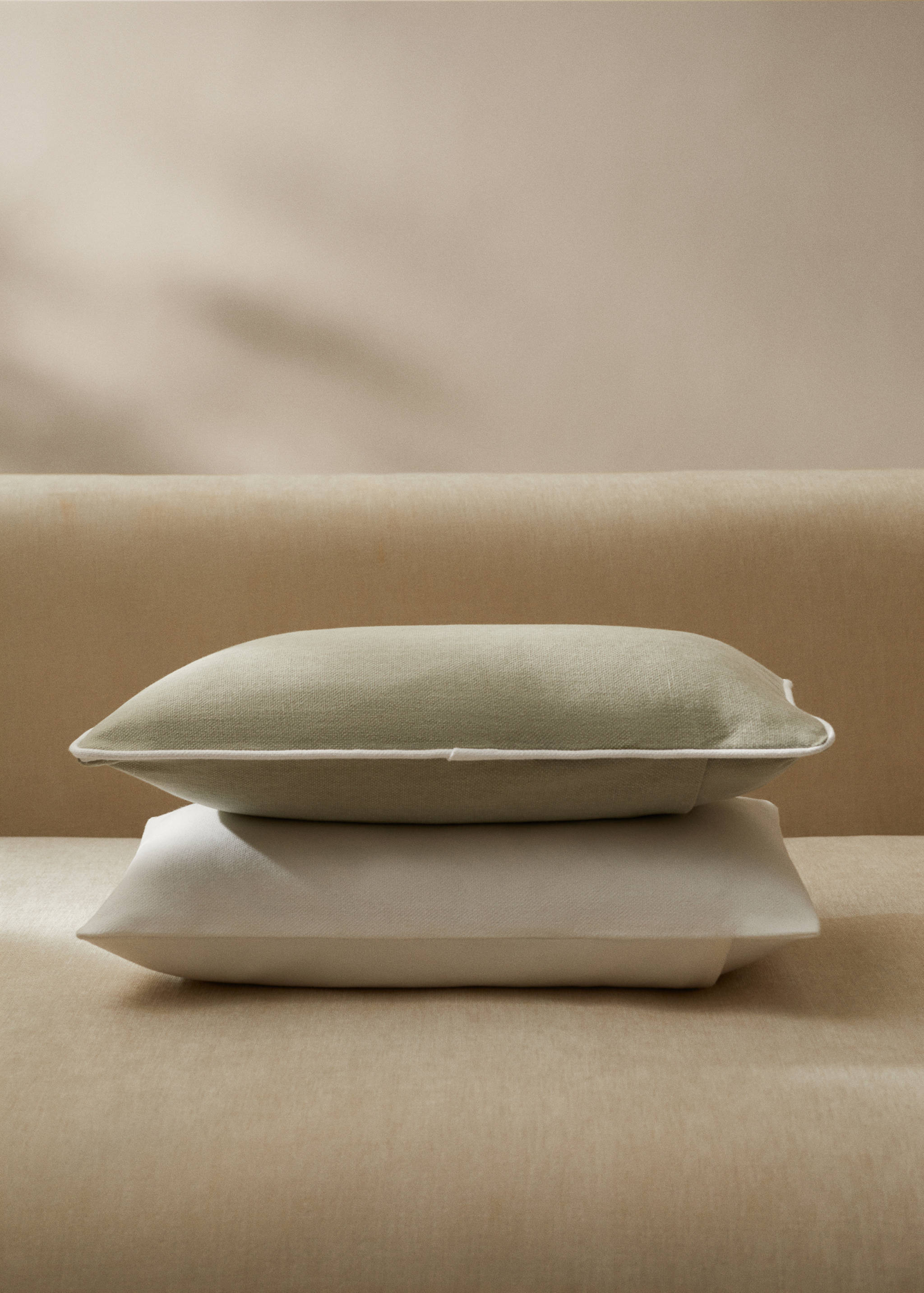 Kissenhülle mit Kontrastborte 30 x 50 cm - Allgemeine Ansicht