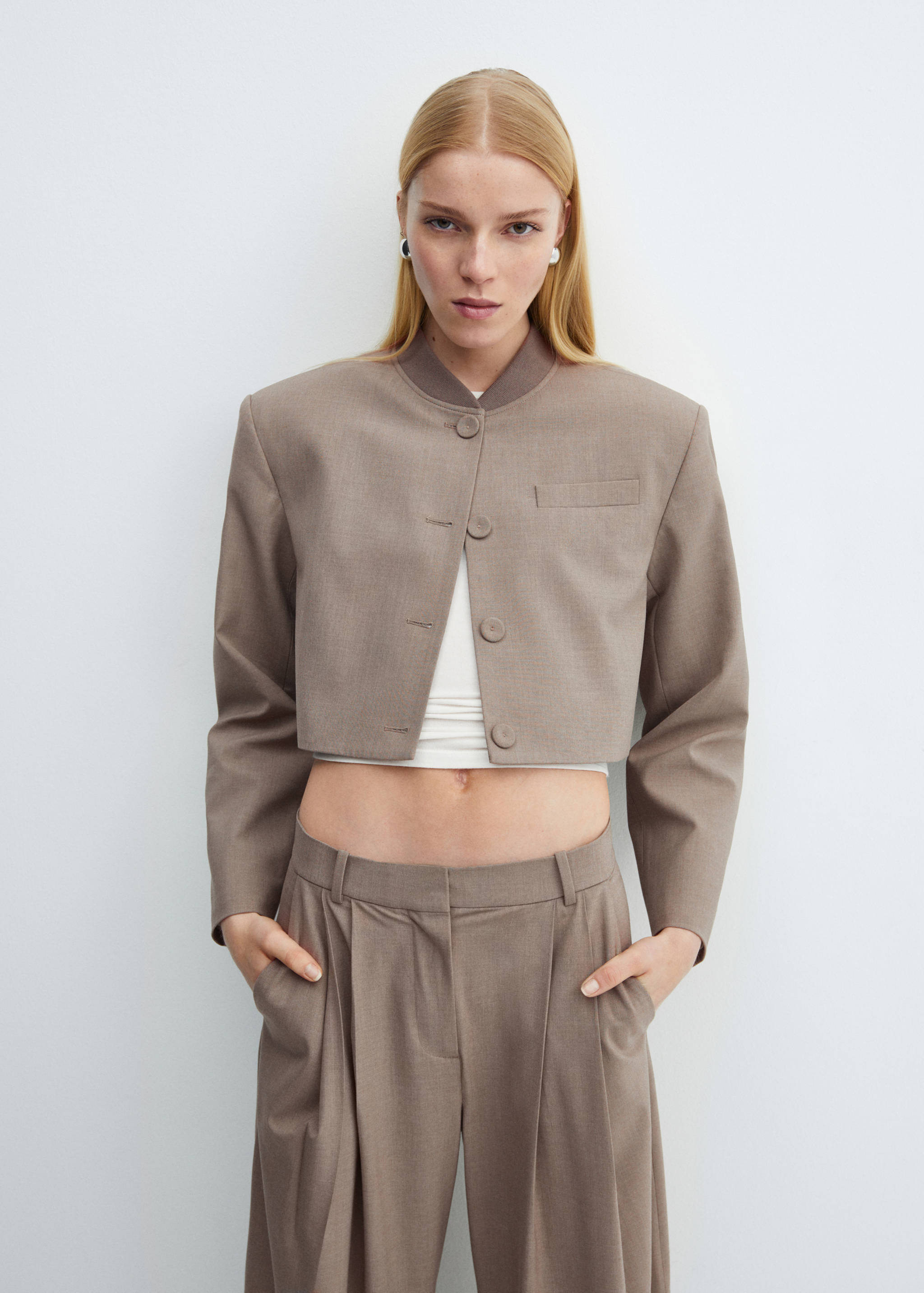 Wide leg pleated trousers - Details of the article 1
