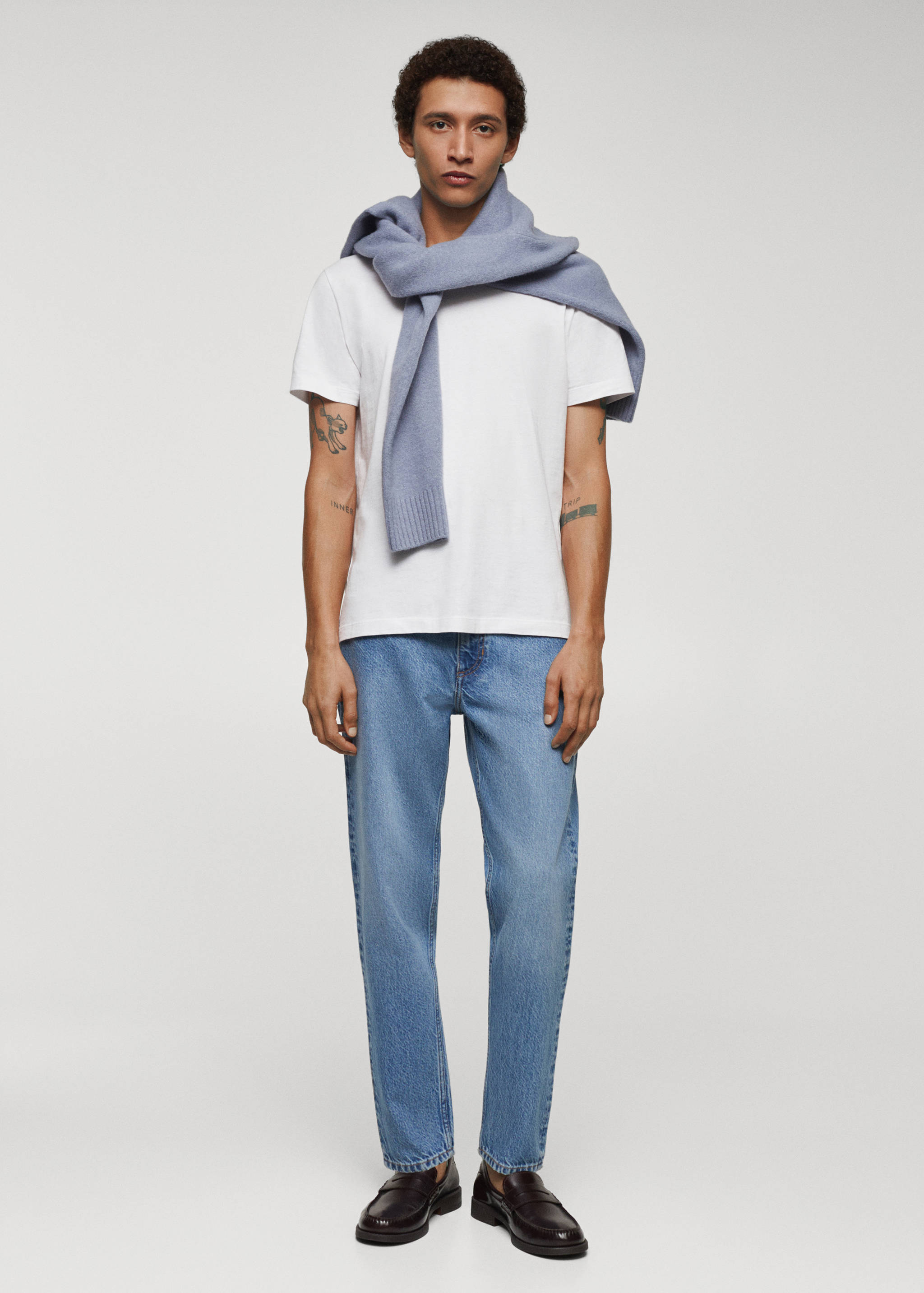 Tapered-fit jeans - General plane