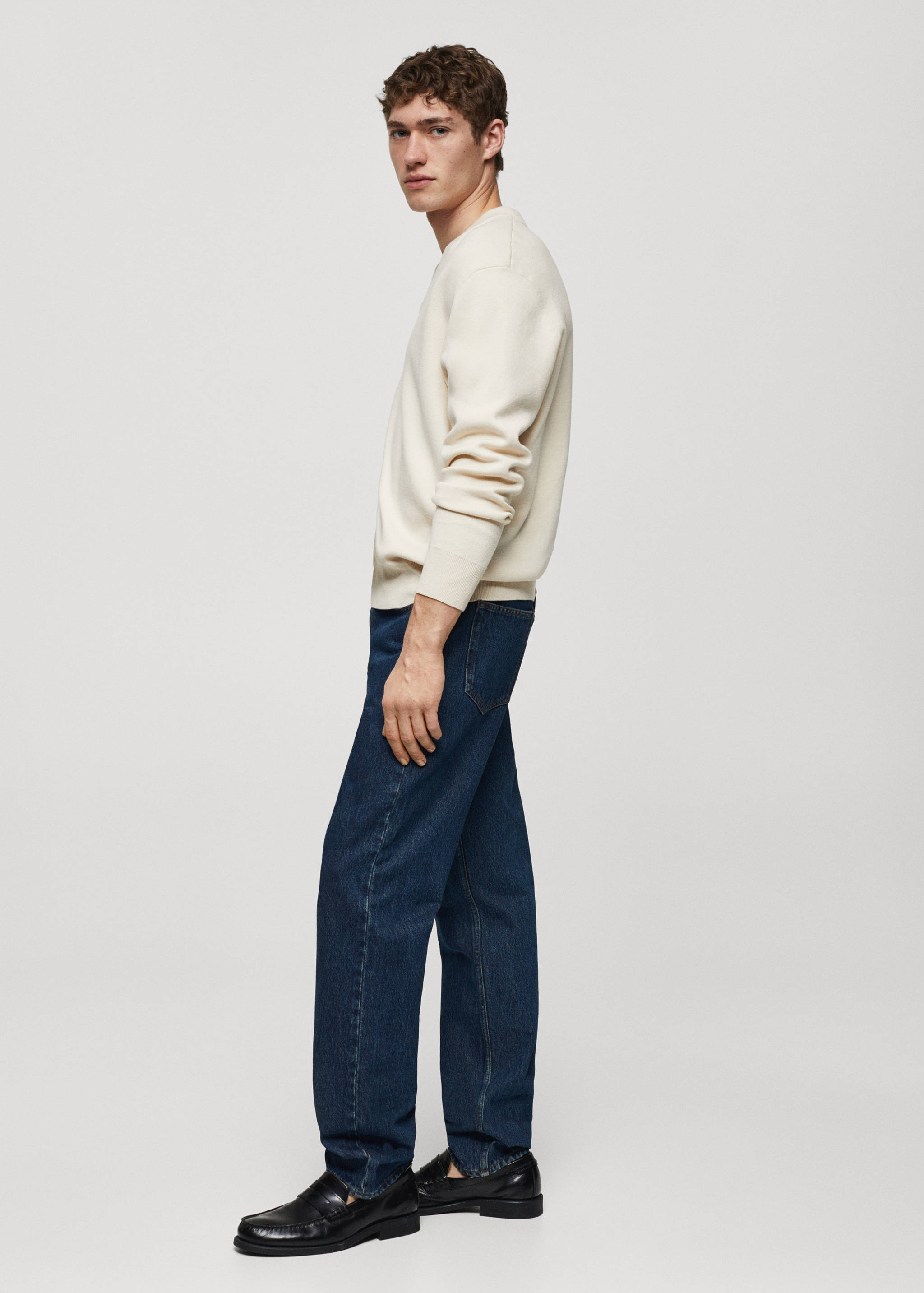 Straight-fit jeans met donkere wassing - Detail van het artikel 2