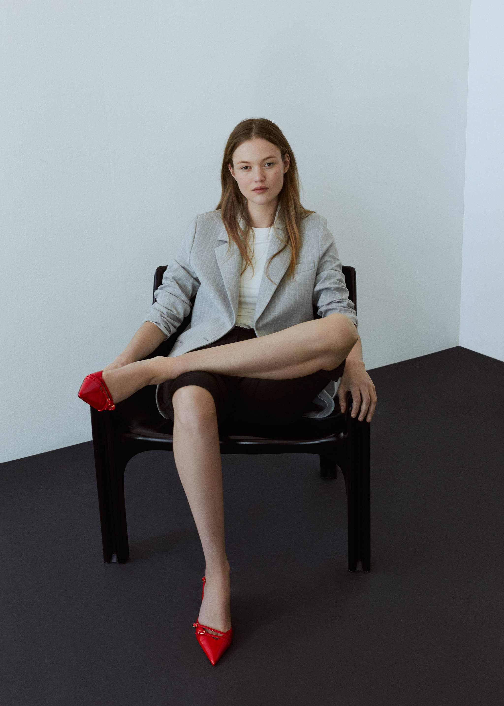 Slingback heeled shoes with buckle - General plane