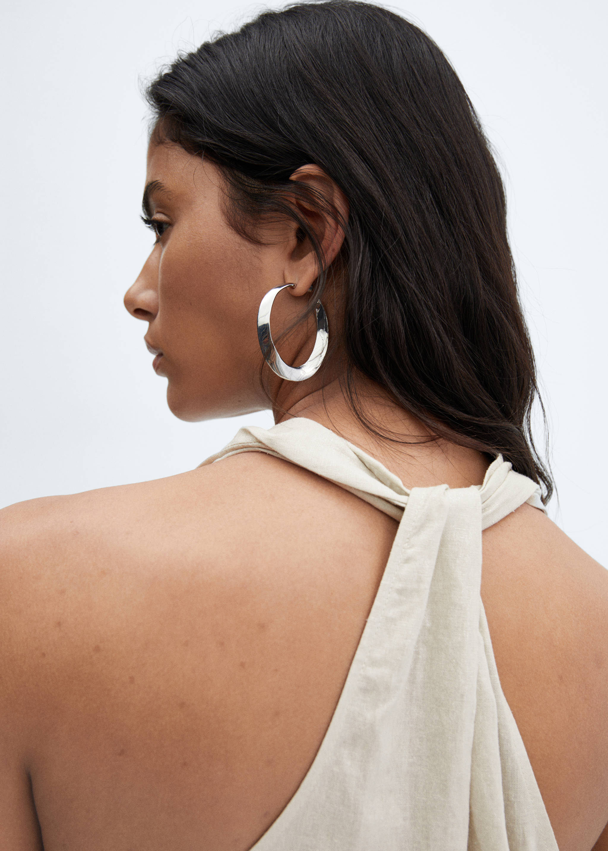 Robe lin col V - Détail de l'article 6