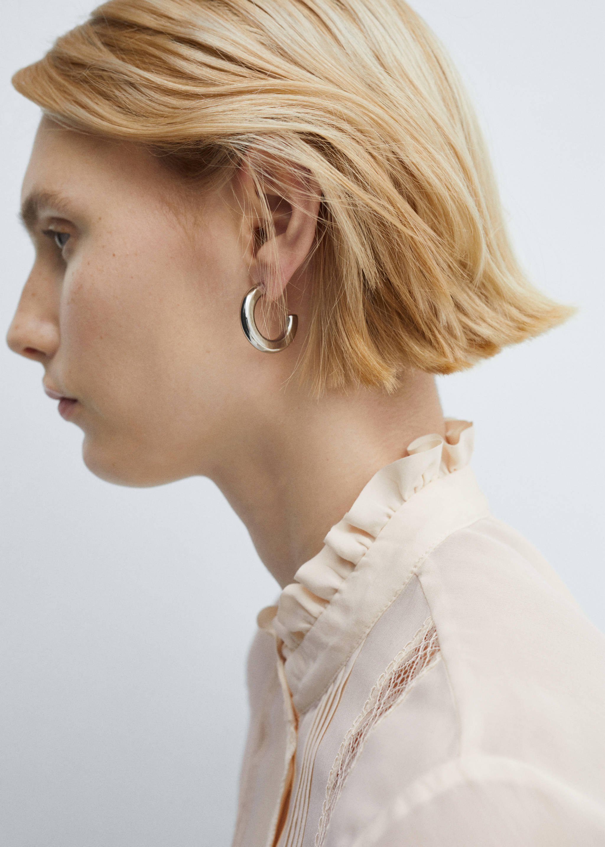 Camisa ribetes encaje - Detalle del artículo 1