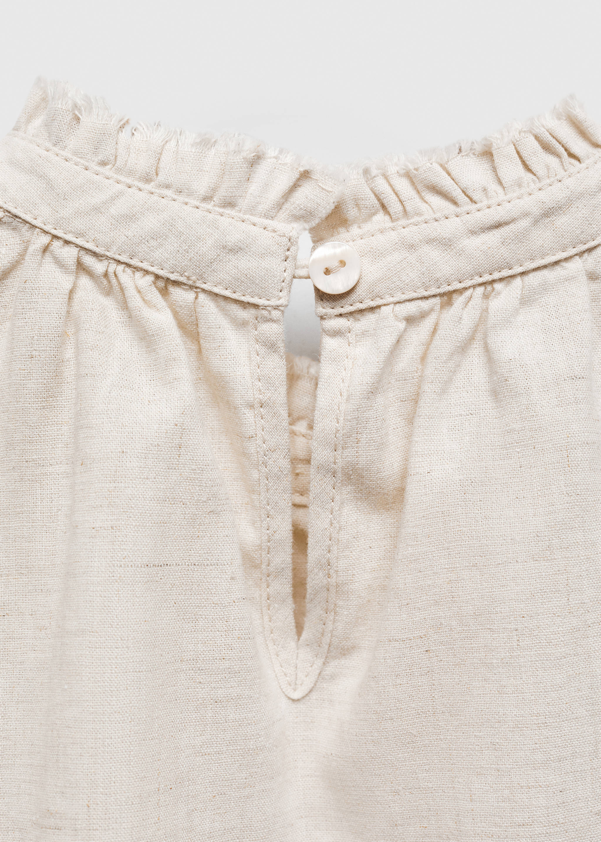 Linen blouse - Details of the article 8