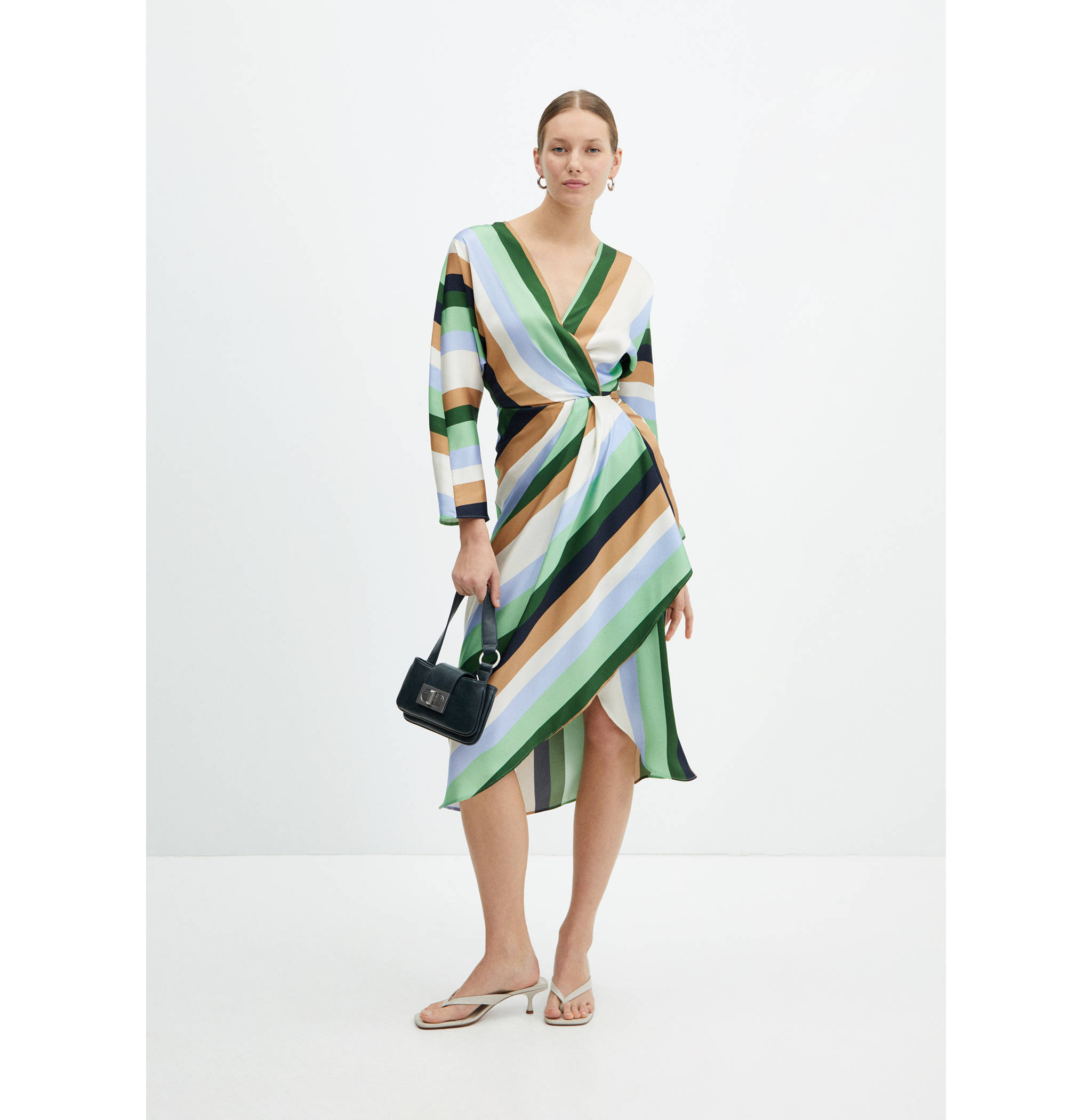 Striped satin dress - General plane