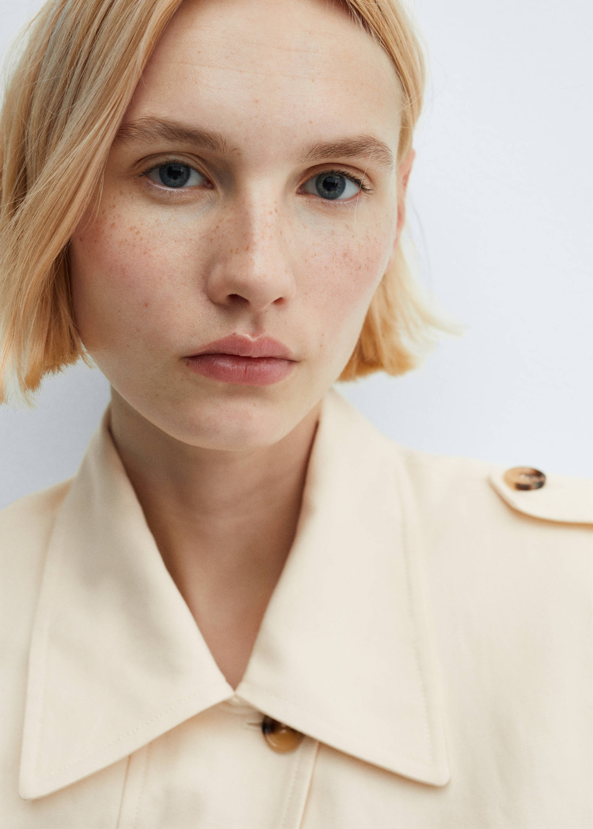 Jacke mit Knopfdetail-Taschen - Detail des Artikels 1