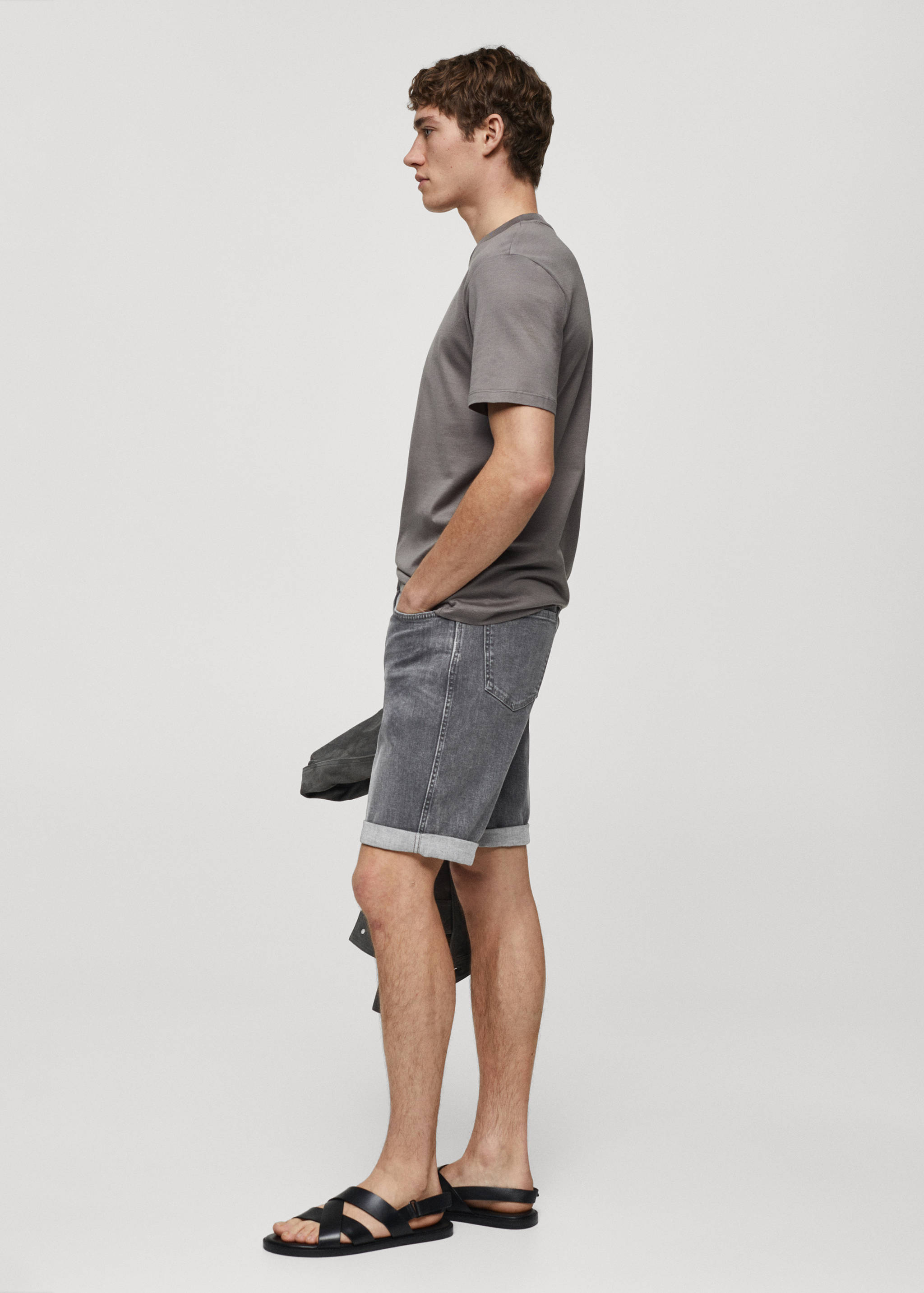 Bermuda en jean slim fit - Détail de l'article 2