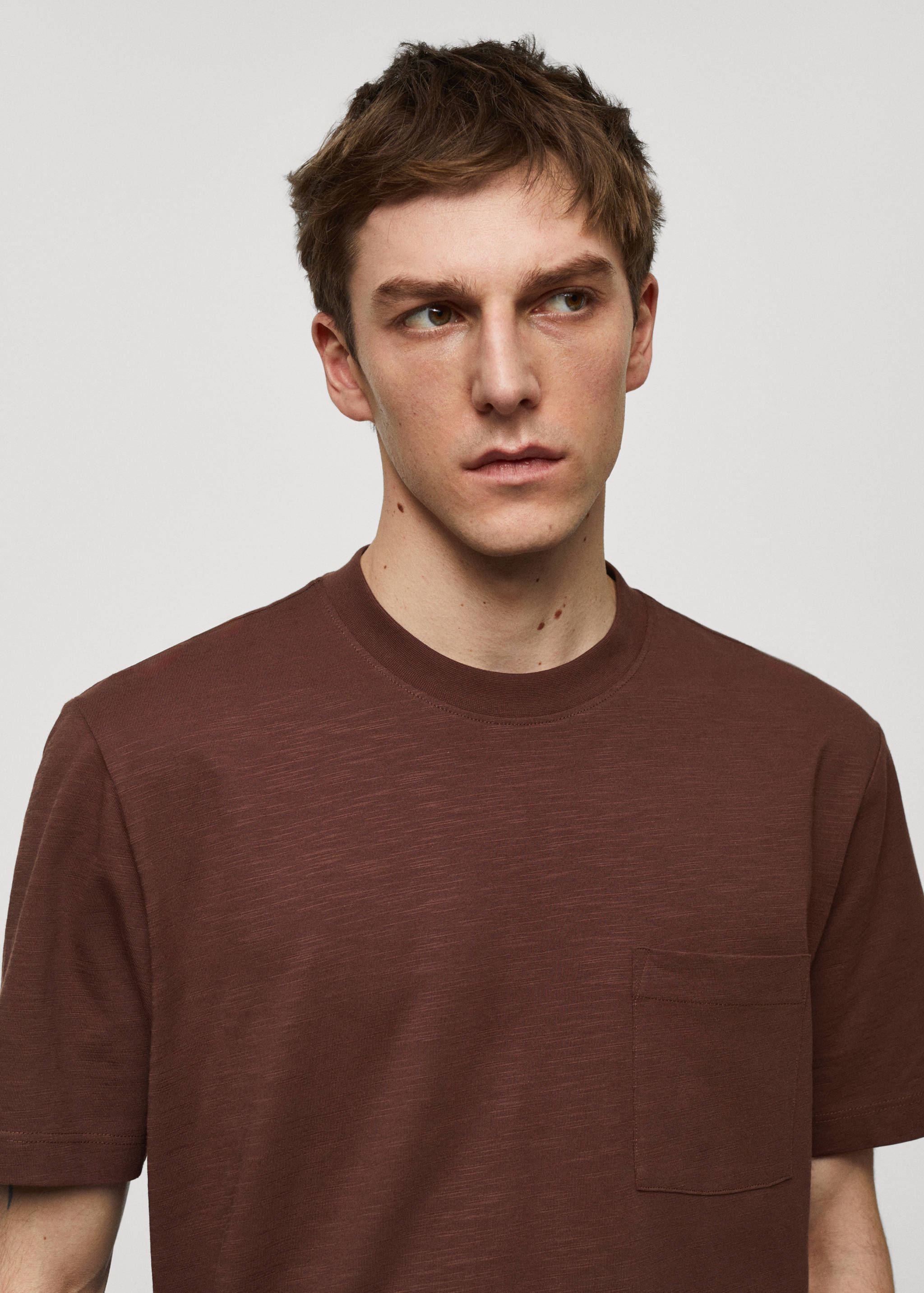 T-shirt poche 100 % coton - Détail de l'article 1