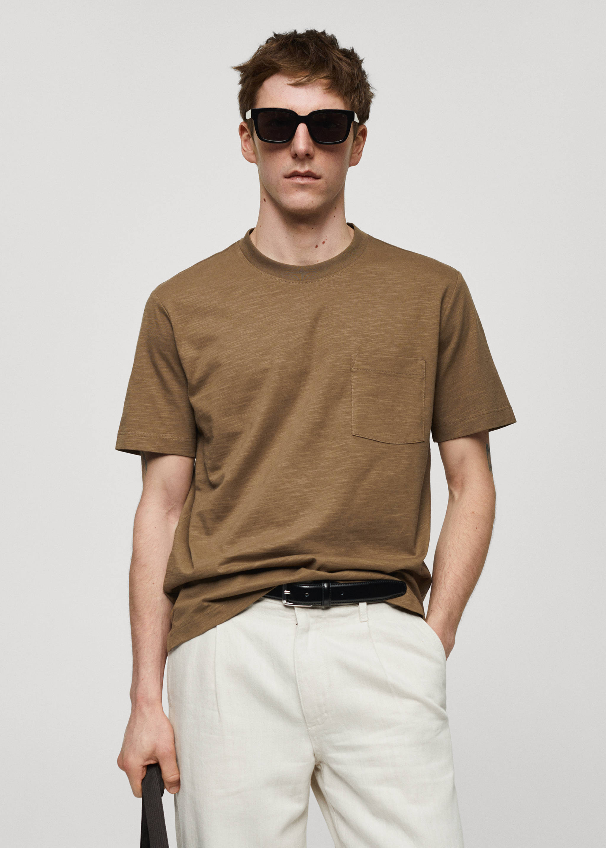 T-shirt poche 100 % coton - Plan moyen