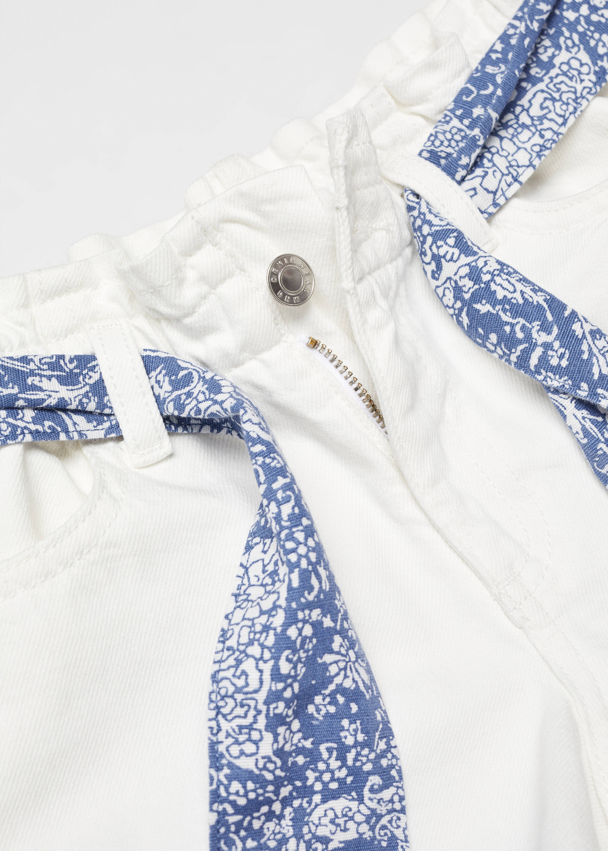 Calções de estilo paperbag com cinto - Pormenor do artigo 8