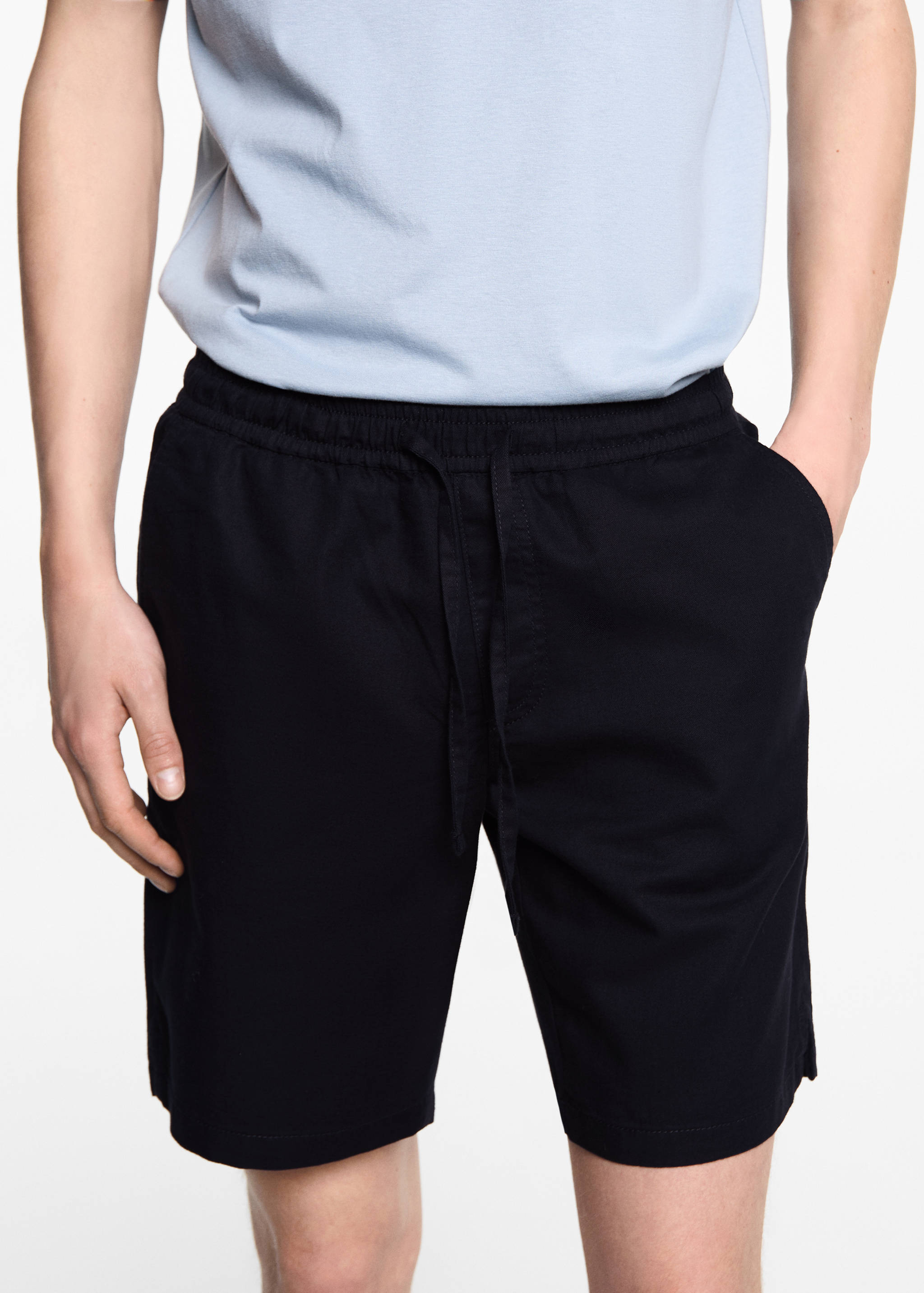 Drawstring linen Bermuda shorts - Details of the article 6